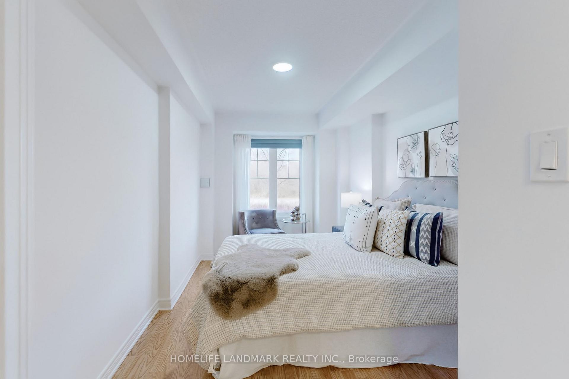 Photo 27 of 125 Dundas Way, Markham, Greensborough — HOMEH