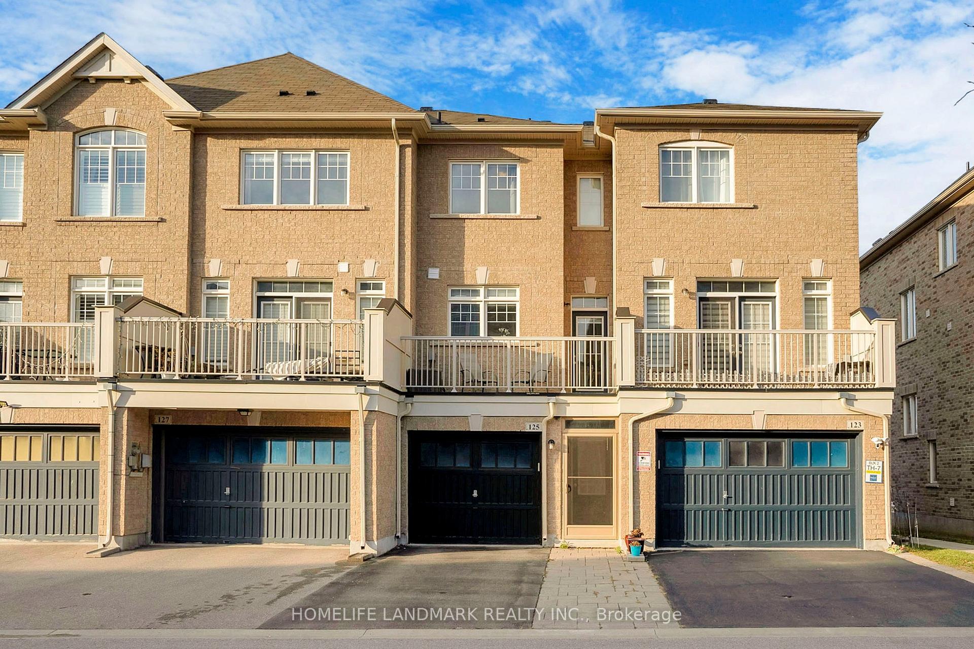 Photo 30 of 125 Dundas Way, Markham, Greensborough — HOMEH