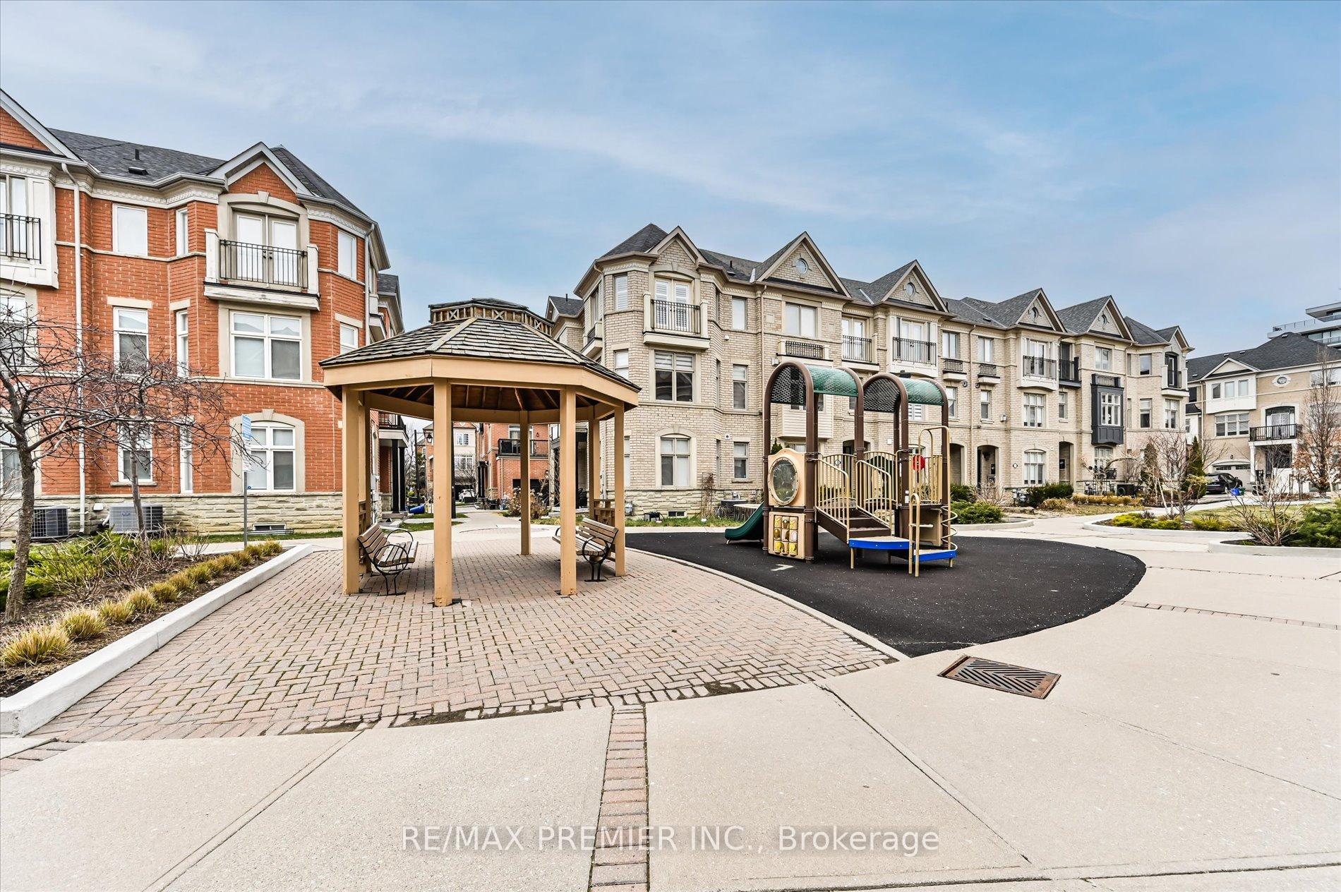 Photo 36 of 30 Helen Street, Vaughan, East Woodbridge — HOMEH