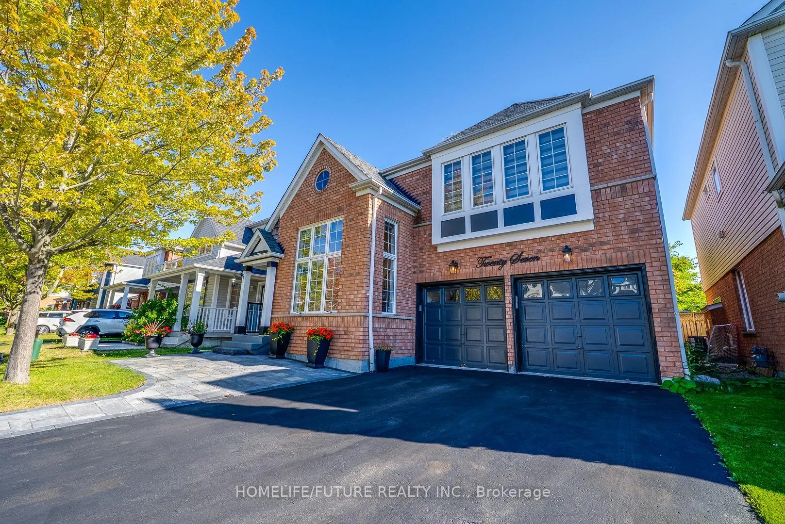 Photo 2 of 27 Oleary Drive, Ajax, South East — HOMEH