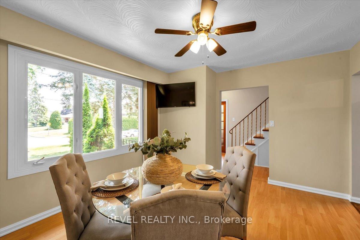 Photo 12 of 204 Hazelwood Drive, Whitby, Blue Grass Meadows — HOMEH