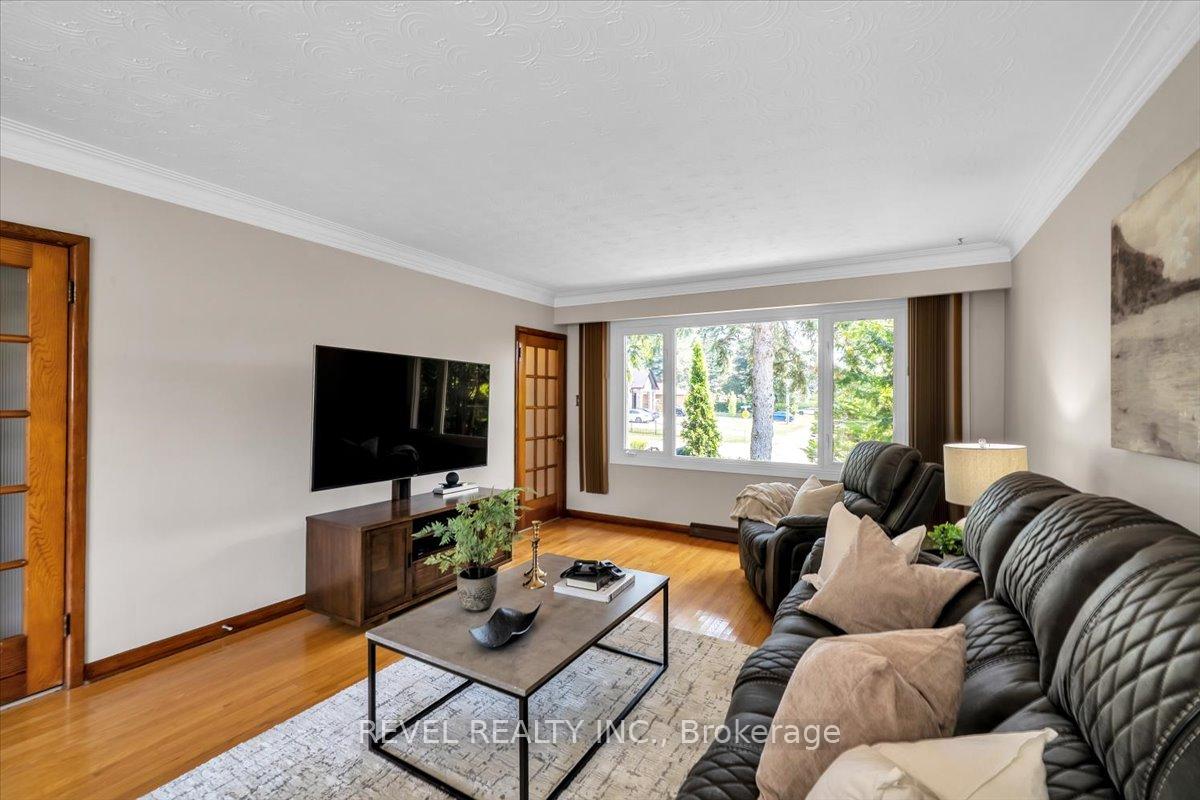 Photo 16 of 204 Hazelwood Drive, Whitby, Blue Grass Meadows — HOMEH