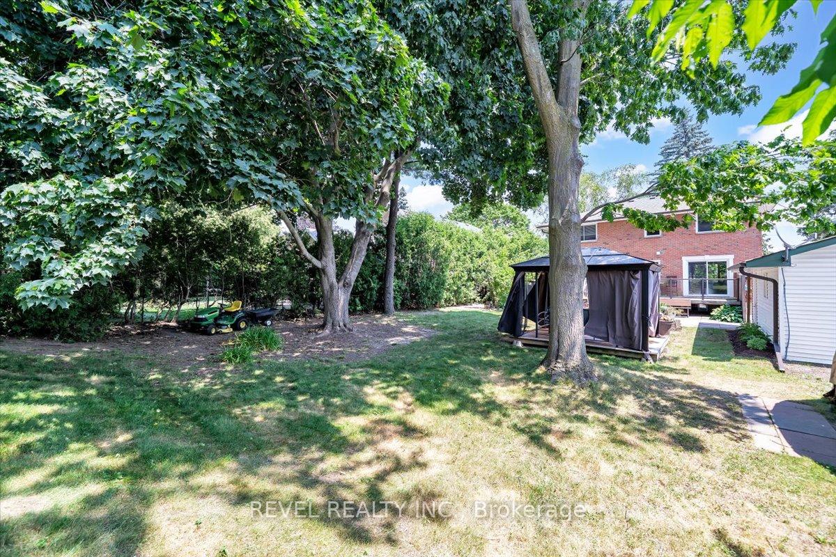 Photo 35 of 204 Hazelwood Drive, Whitby, Blue Grass Meadows — HOMEH
