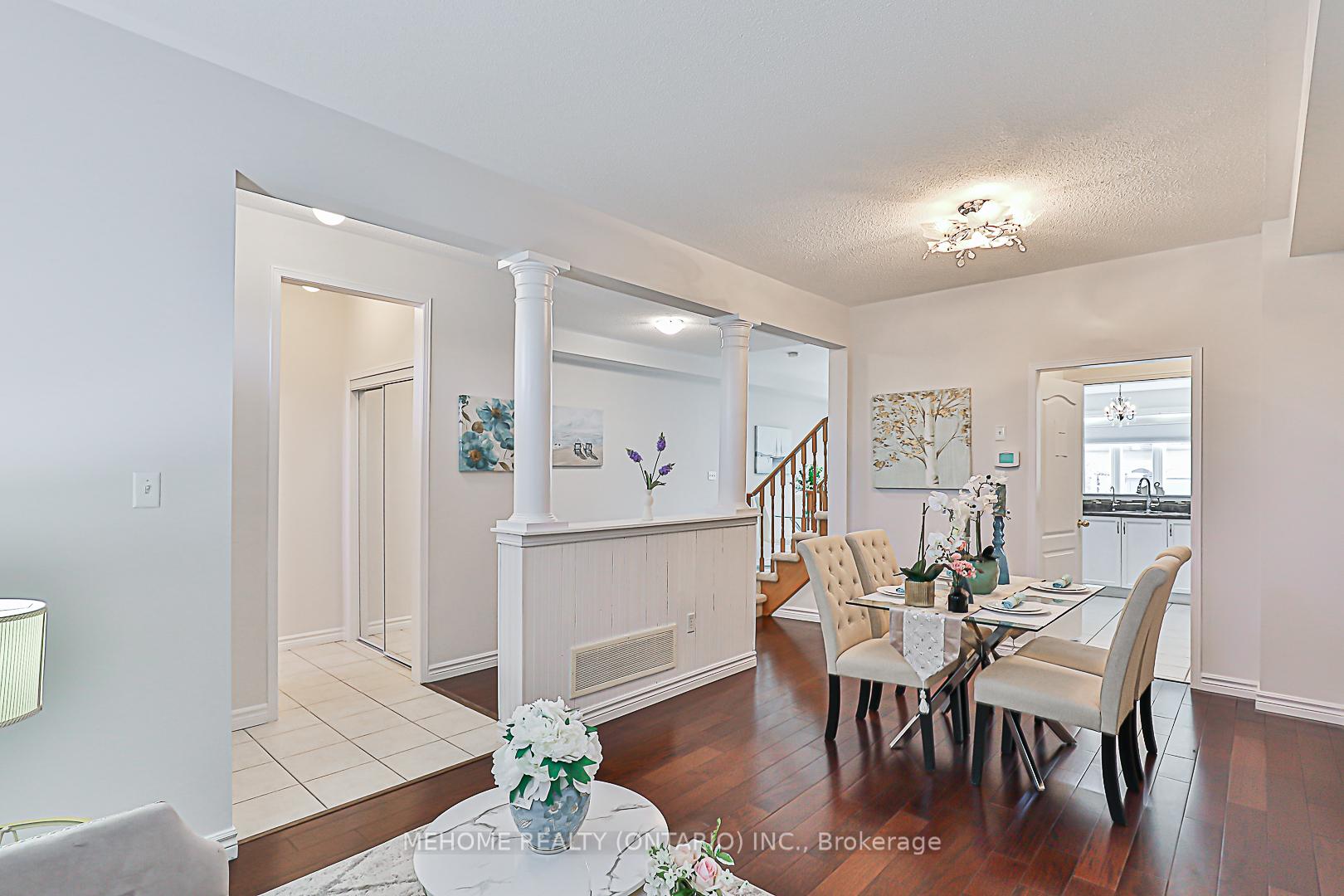 Photo 7 of 48 Pike Lane, Markham, Cornell — HOMEH