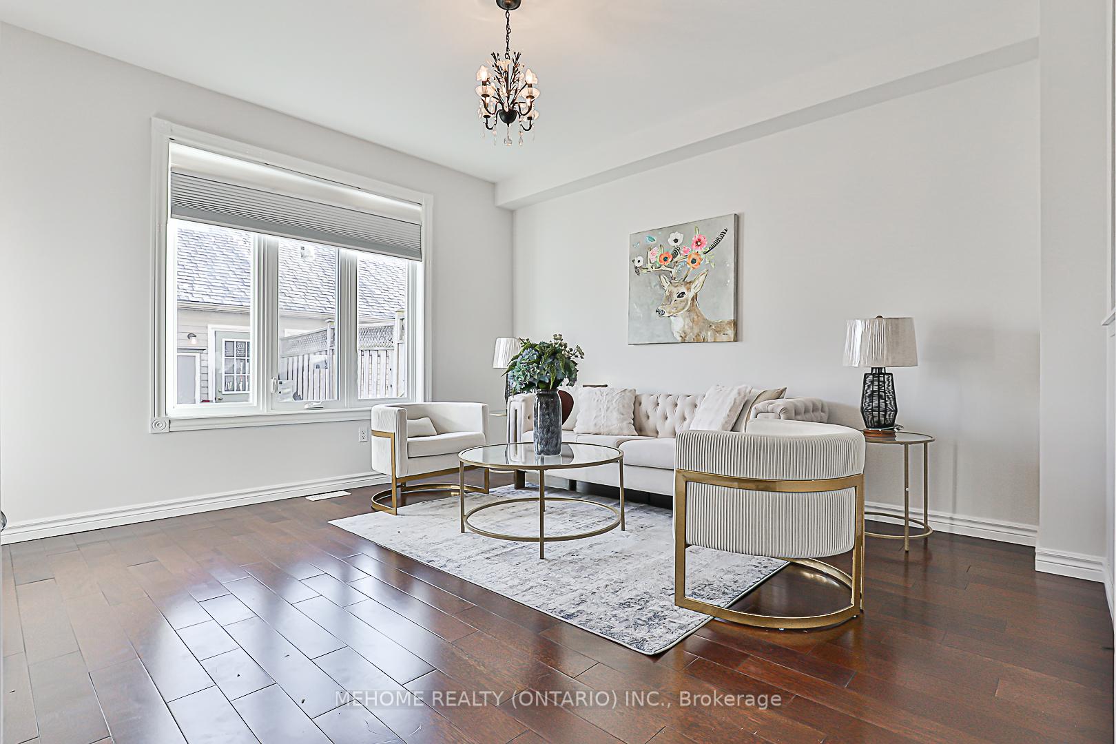 Photo 22 of 48 Pike Lane, Markham, Cornell — HOMEH
