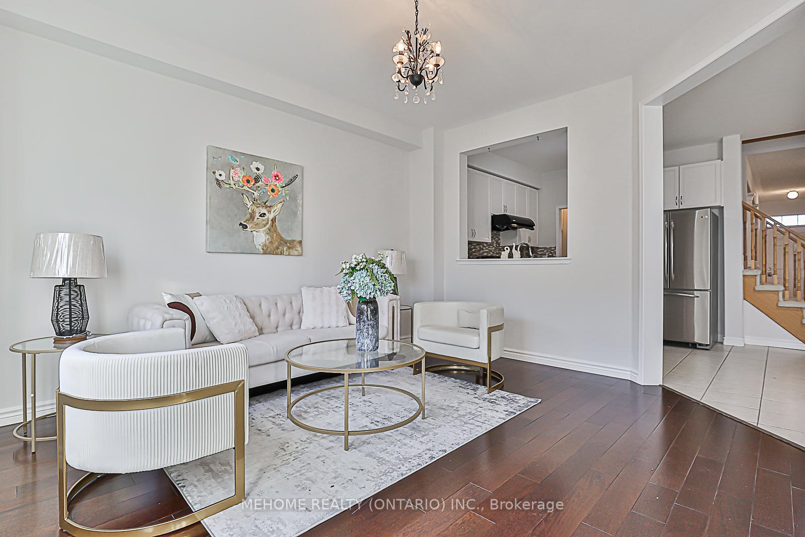 Photo 23 of 48 Pike Lane, Markham, Cornell — HOMEH