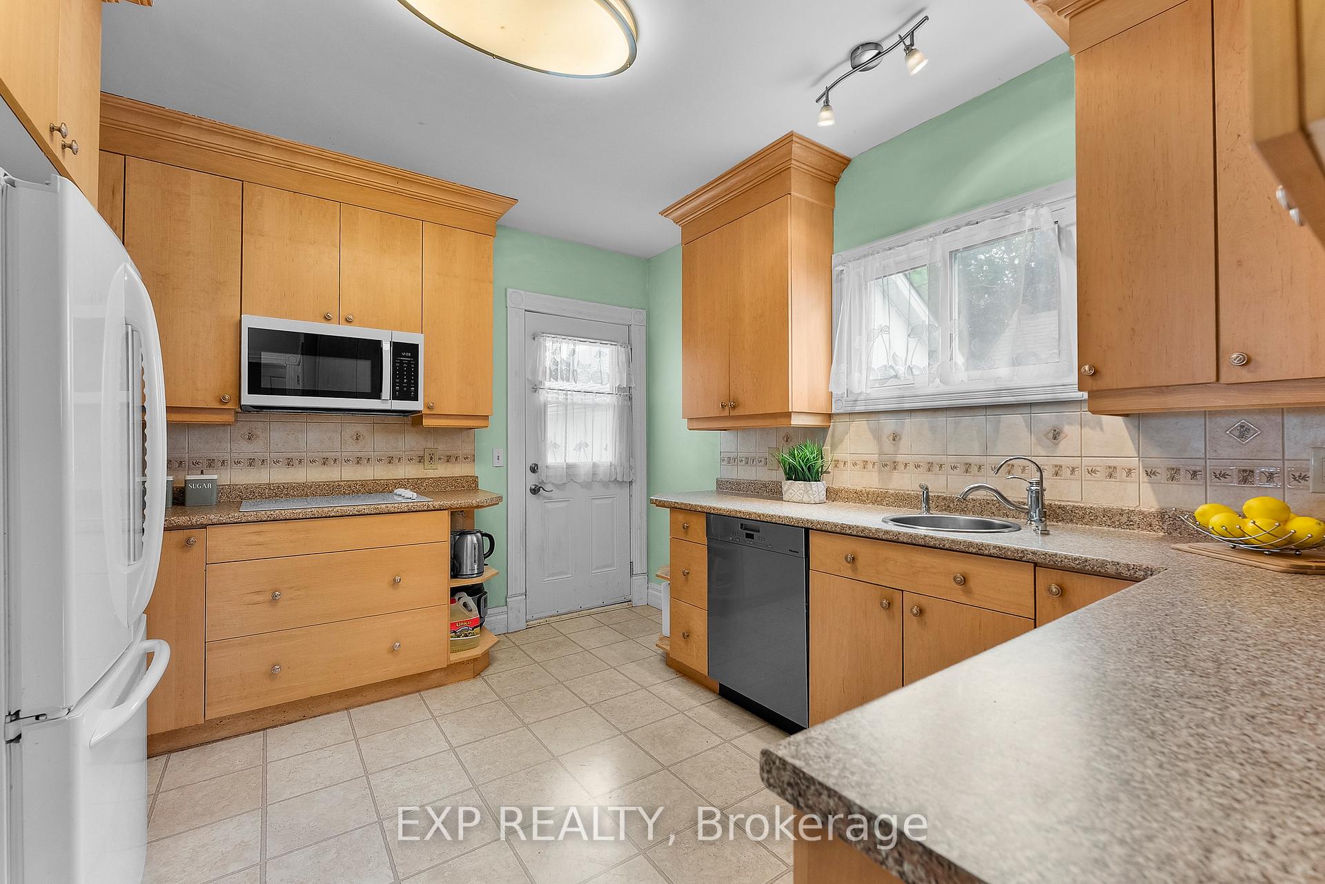 Photo 16 of 14 Fitch Street, Welland, Prince Charles — HOMEH