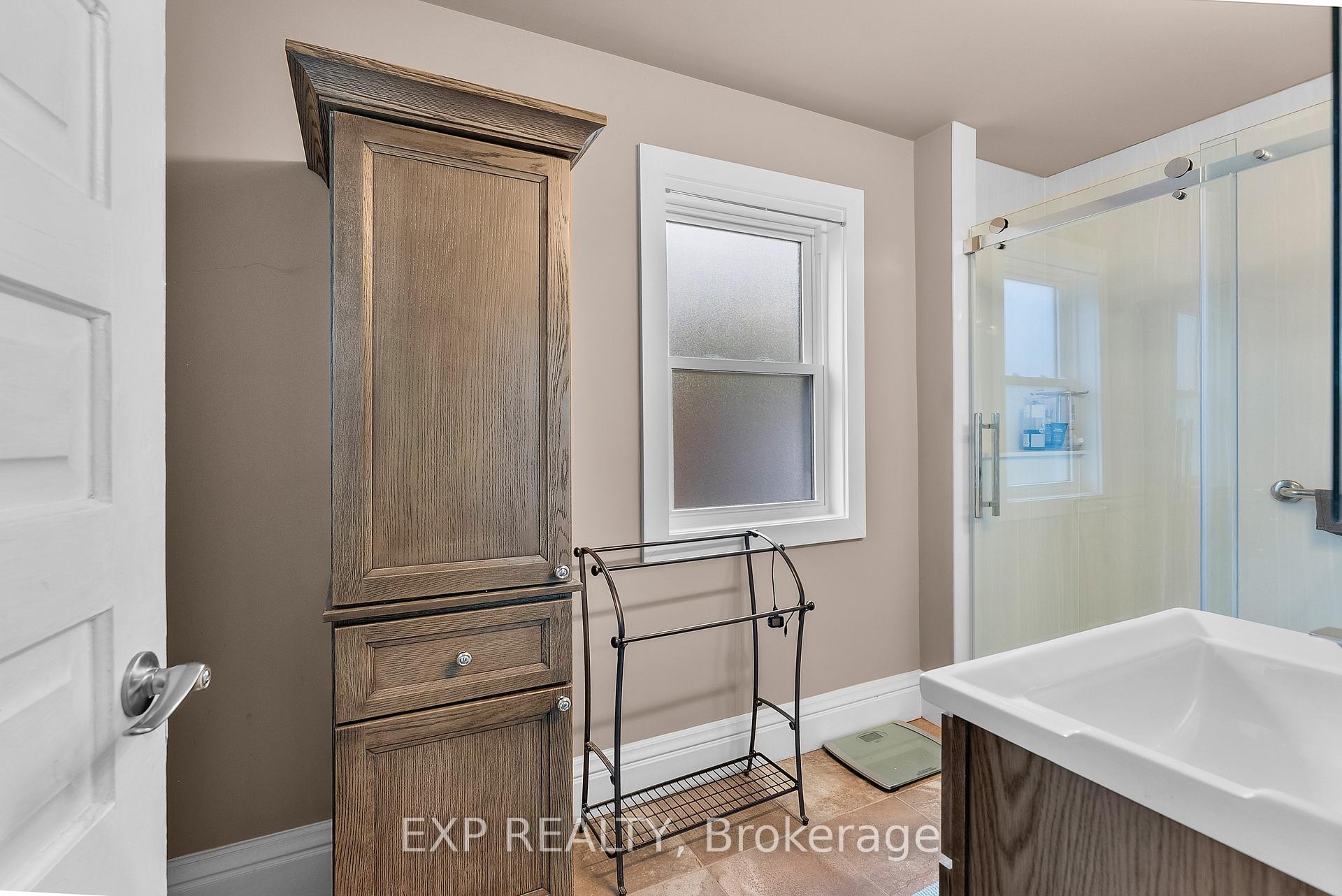 Photo 20 of 14 Fitch Street, Welland, Prince Charles — HOMEH