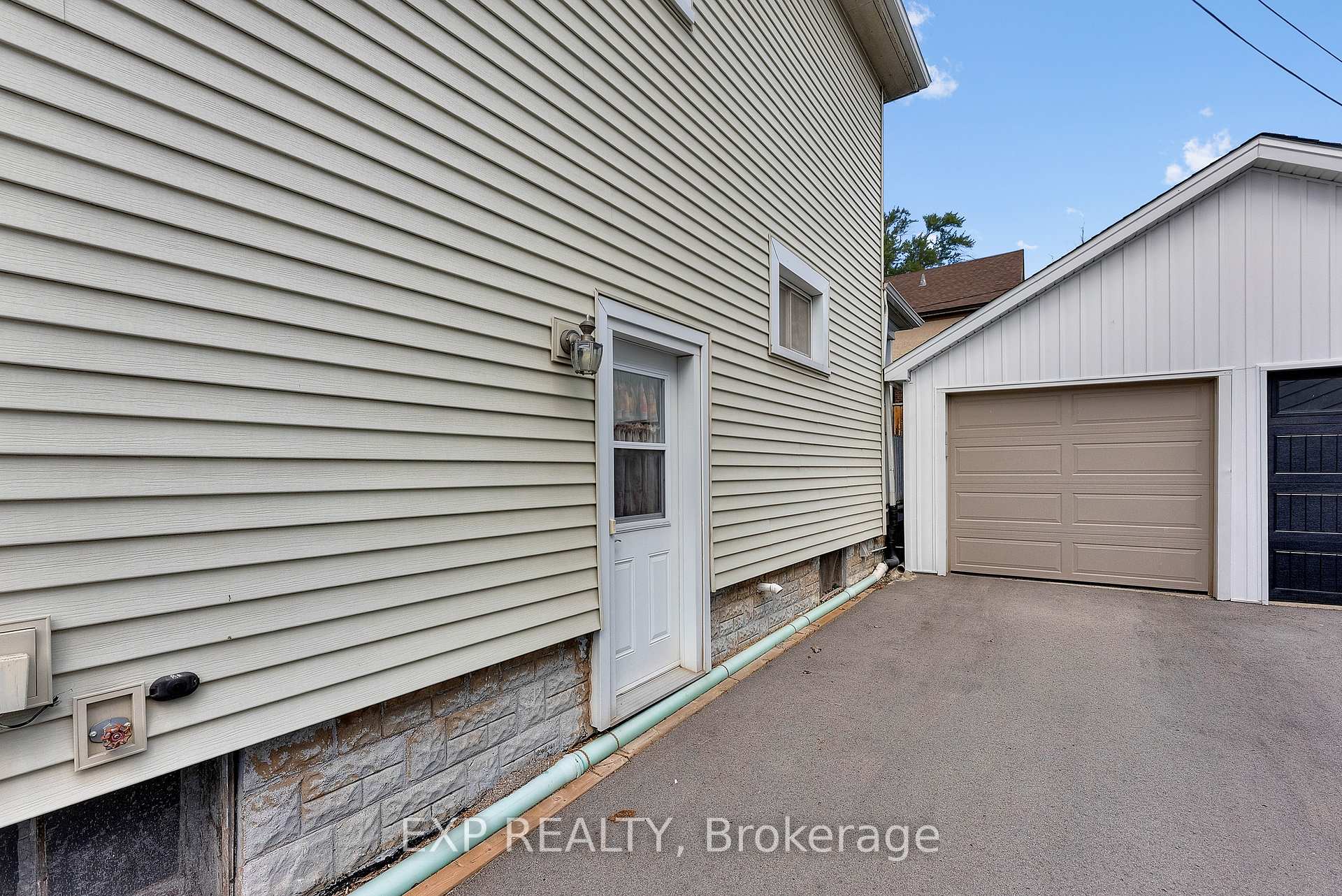 Photo 28 of 14 Fitch Street, Welland, Prince Charles — HOMEH