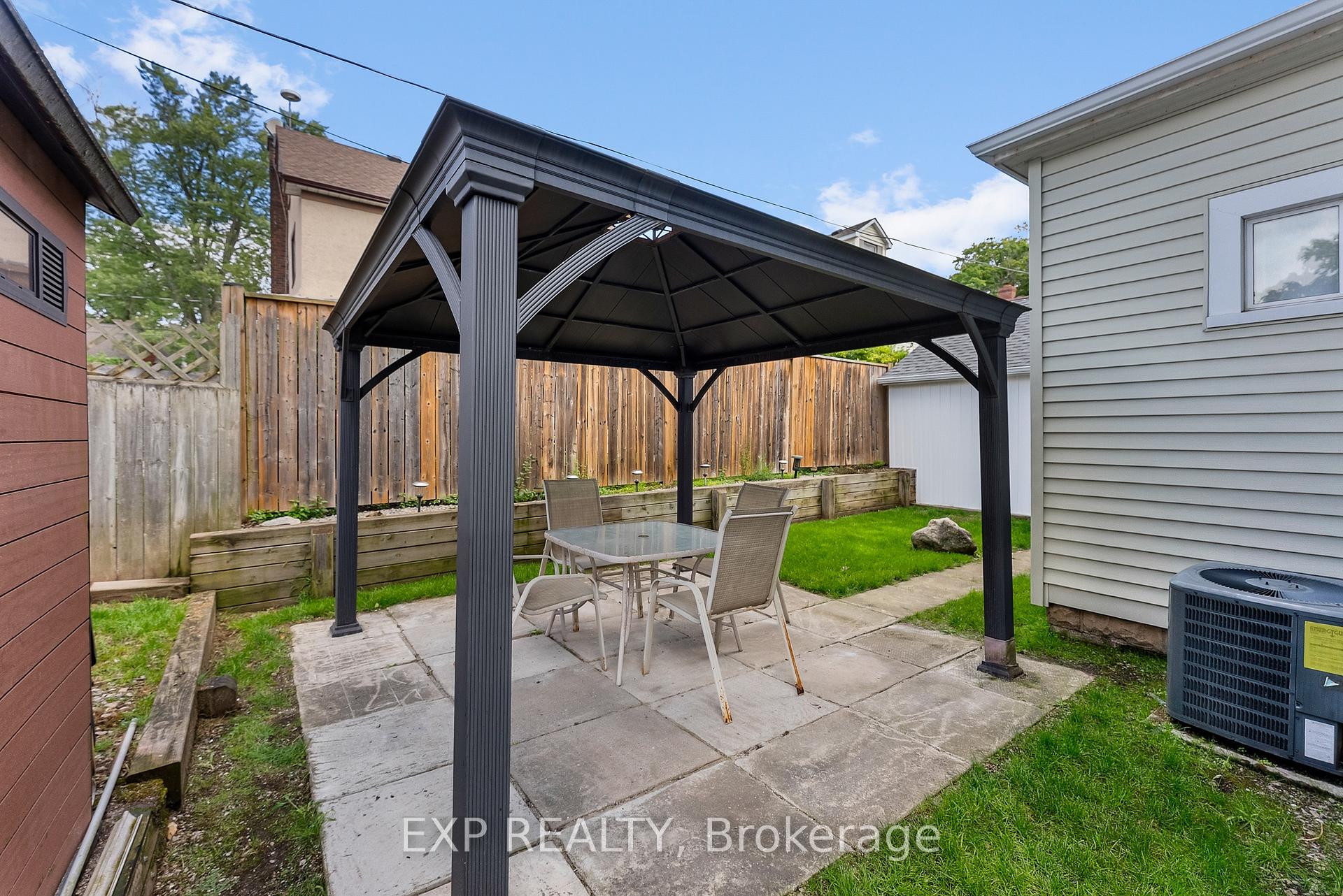 Photo 32 of 14 Fitch Street, Welland, Prince Charles — HOMEH