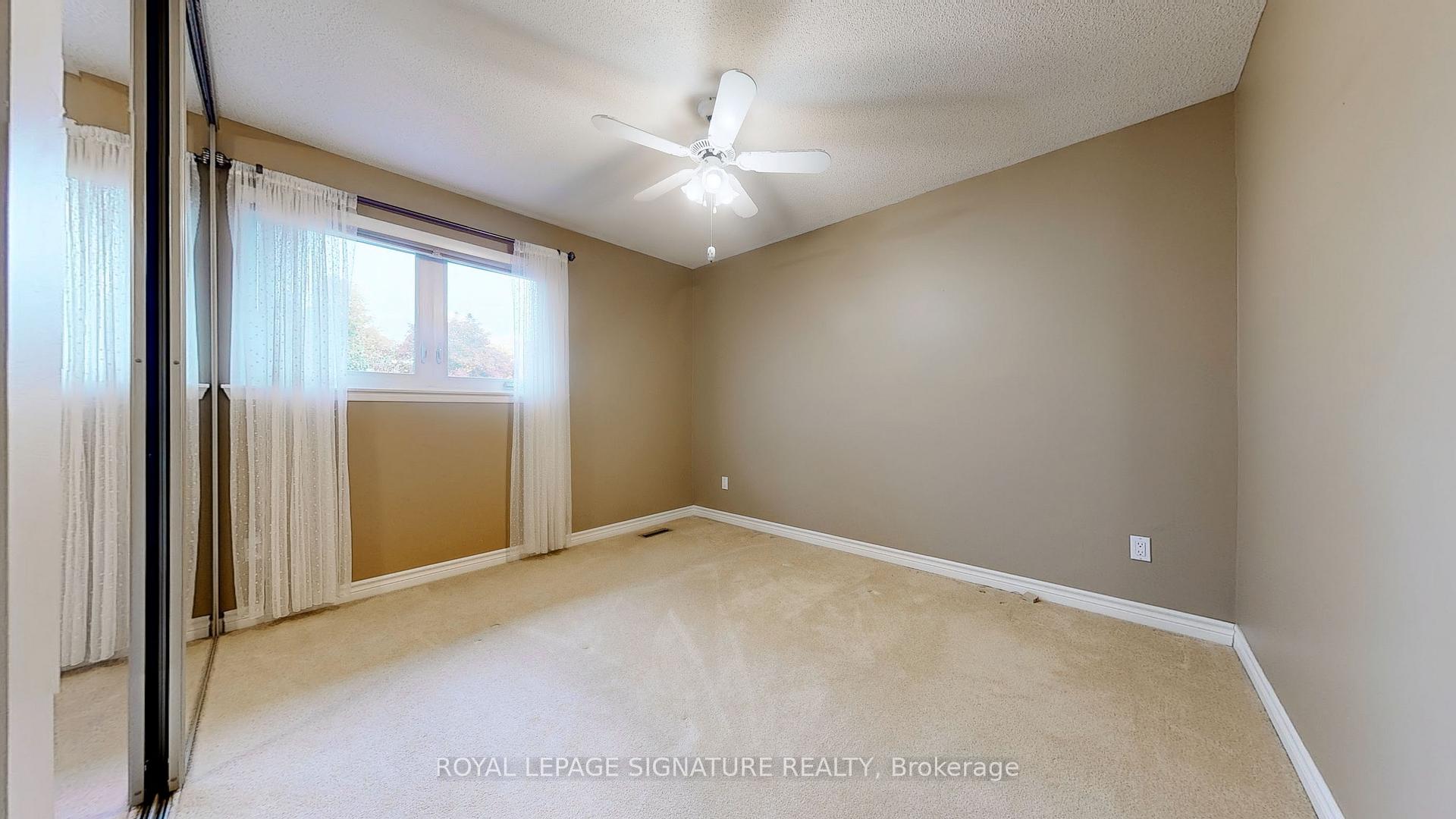 Photo 1 of 22 Linton Court, Markham, Aileen-Willowbrook — HOMEH