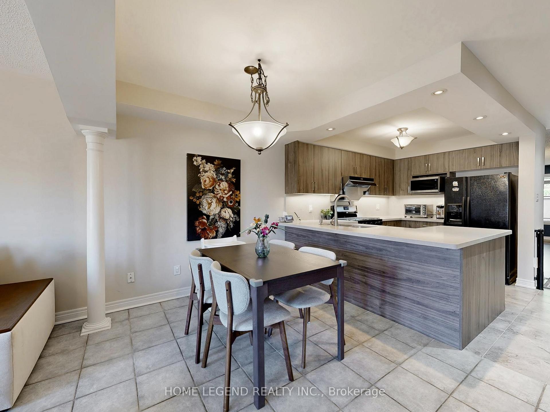 Photo 12 of 15 Melia Lane, Vaughan, Vellore Village — HOMEH