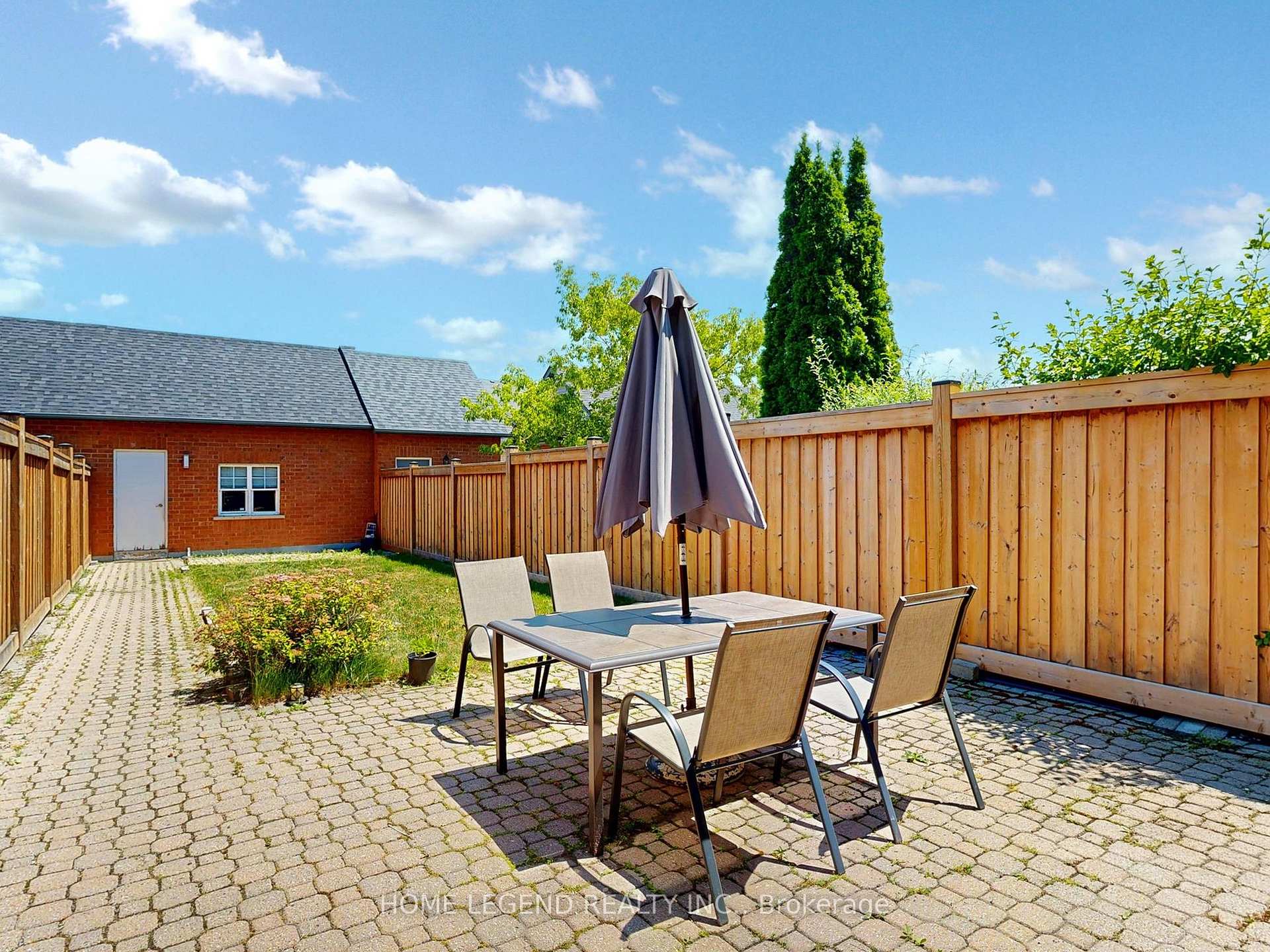Photo 32 of 15 Melia Lane, Vaughan, Vellore Village — HOMEH