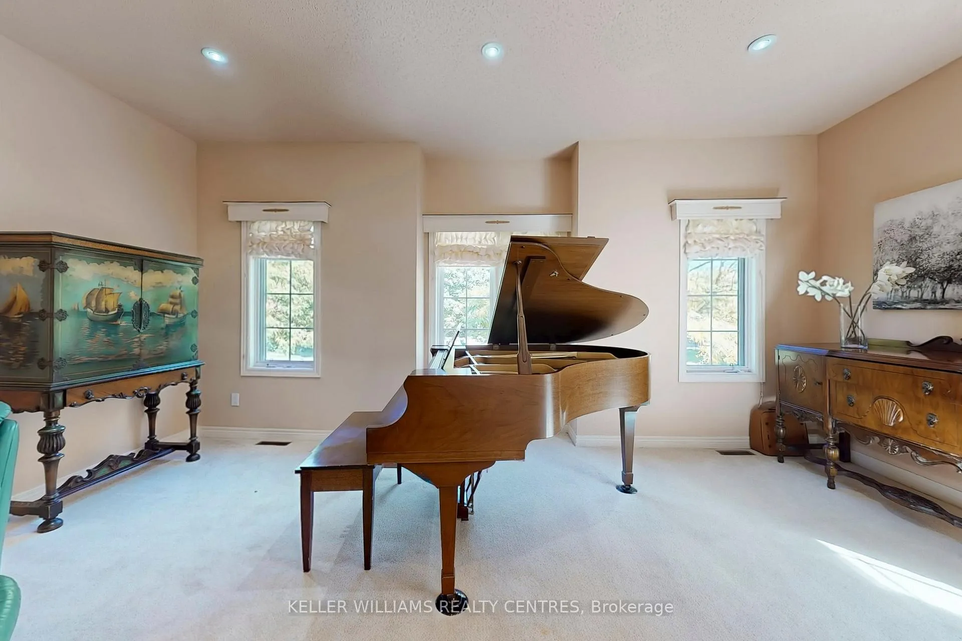 Photo 6 of 19 Stemmle Drive, Aurora, Aurora Highlands — HOMEH