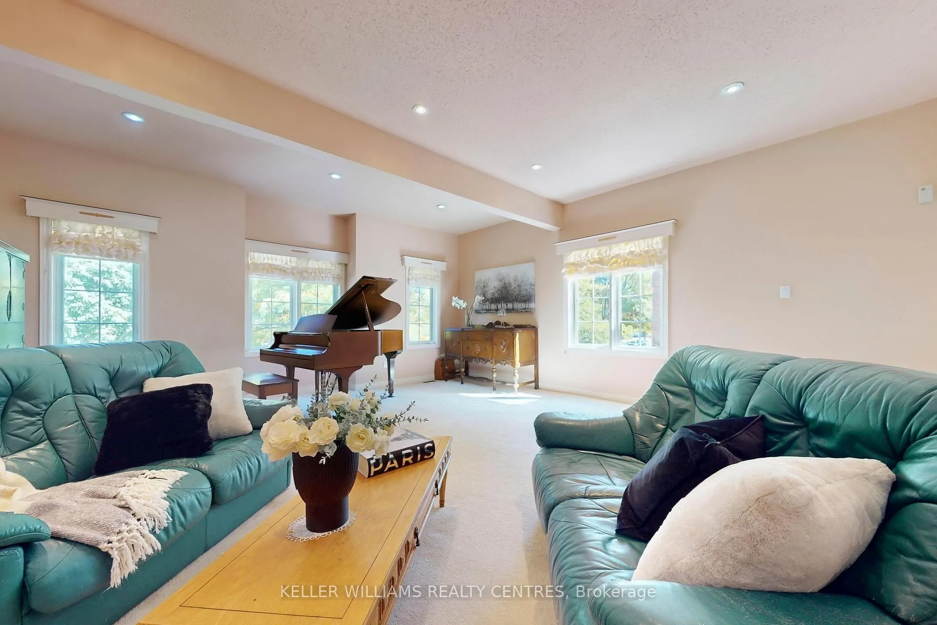 Photo 7 of 19 Stemmle Drive, Aurora, Aurora Highlands — HOMEH