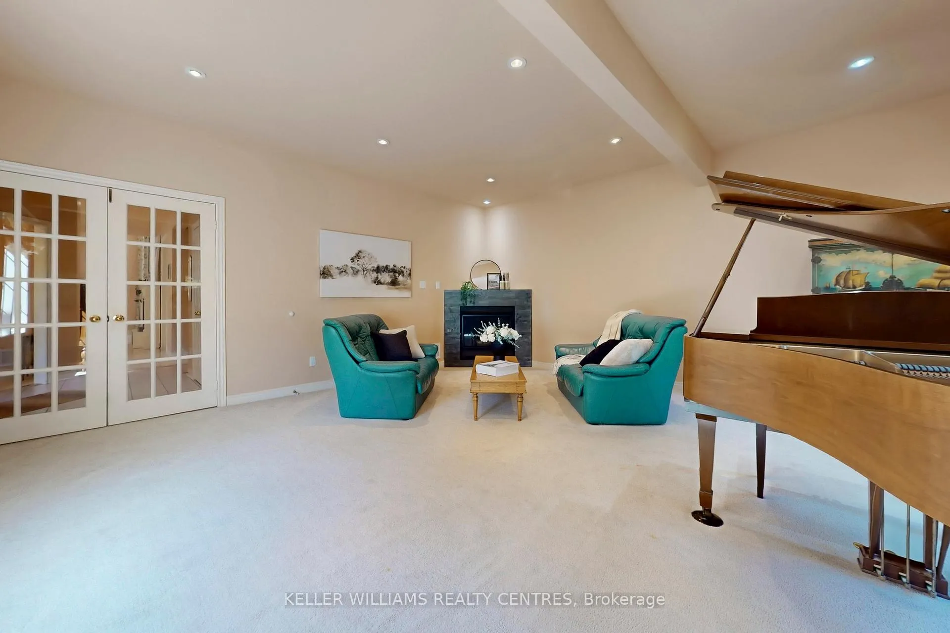 Photo 8 of 19 Stemmle Drive, Aurora, Aurora Highlands — HOMEH