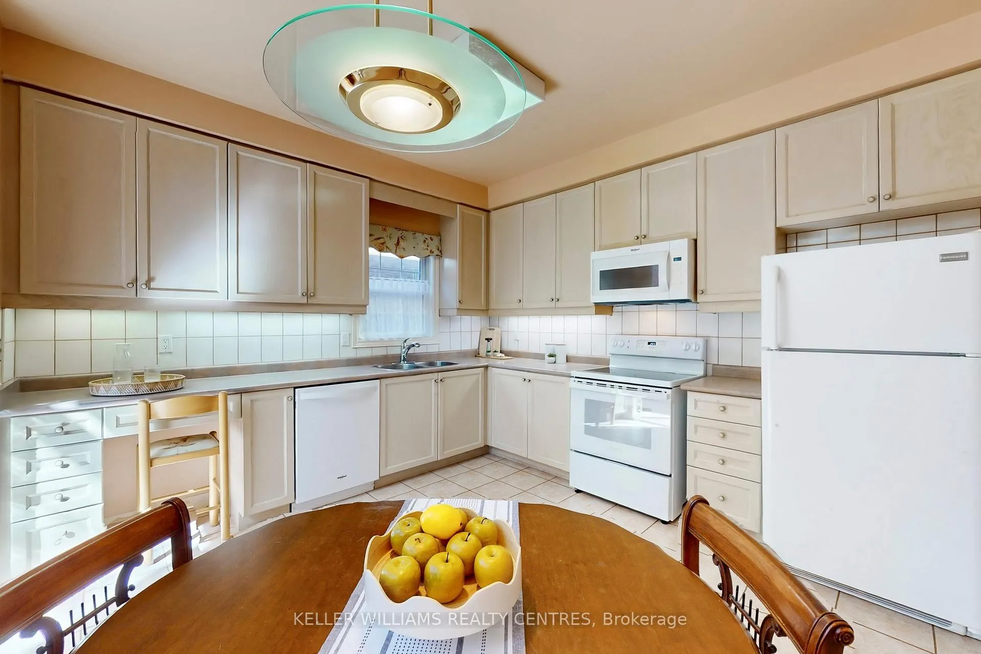 Photo 16 of 19 Stemmle Drive, Aurora, Aurora Highlands — HOMEH