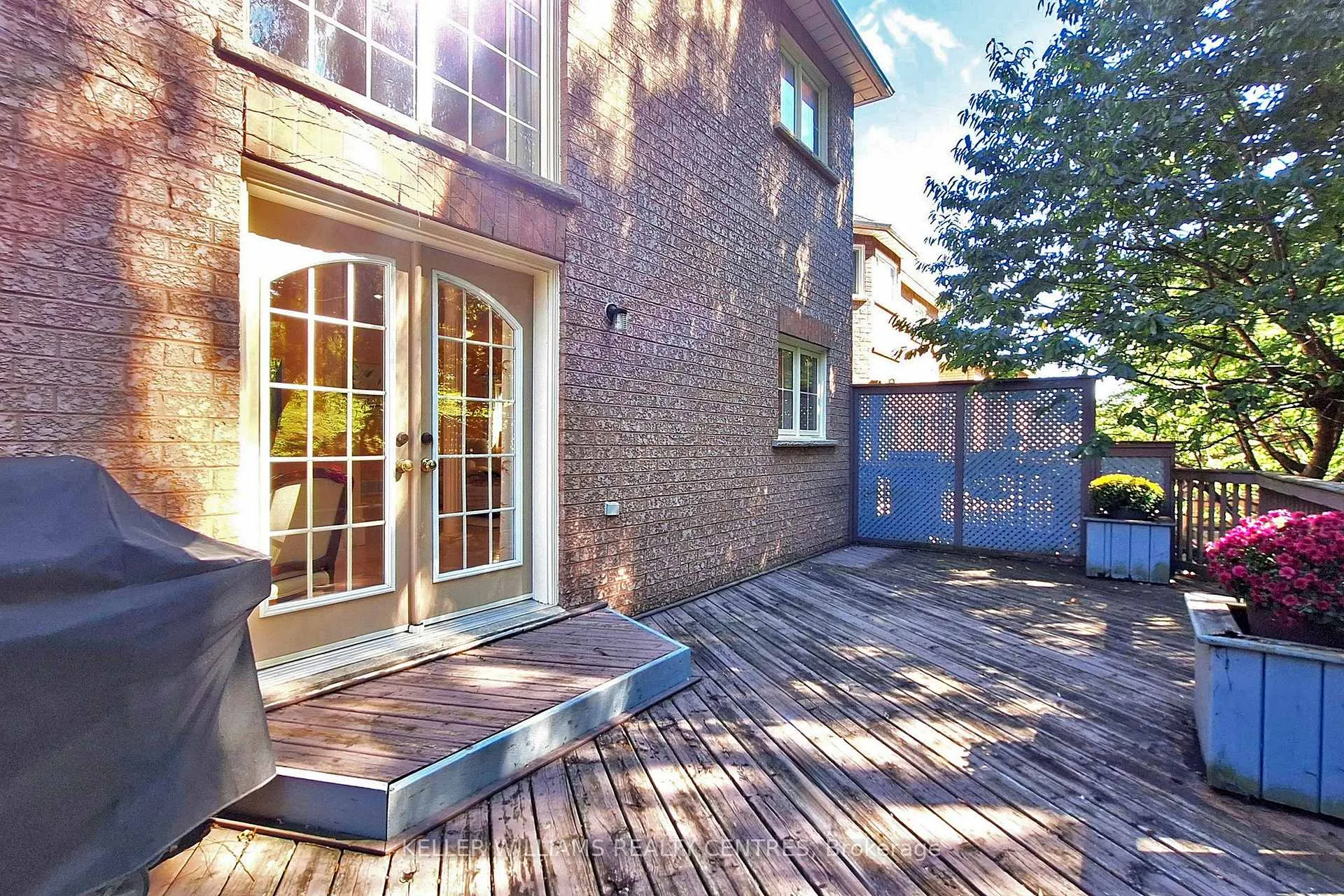 Photo 34 of 19 Stemmle Drive, Aurora, Aurora Highlands — HOMEH