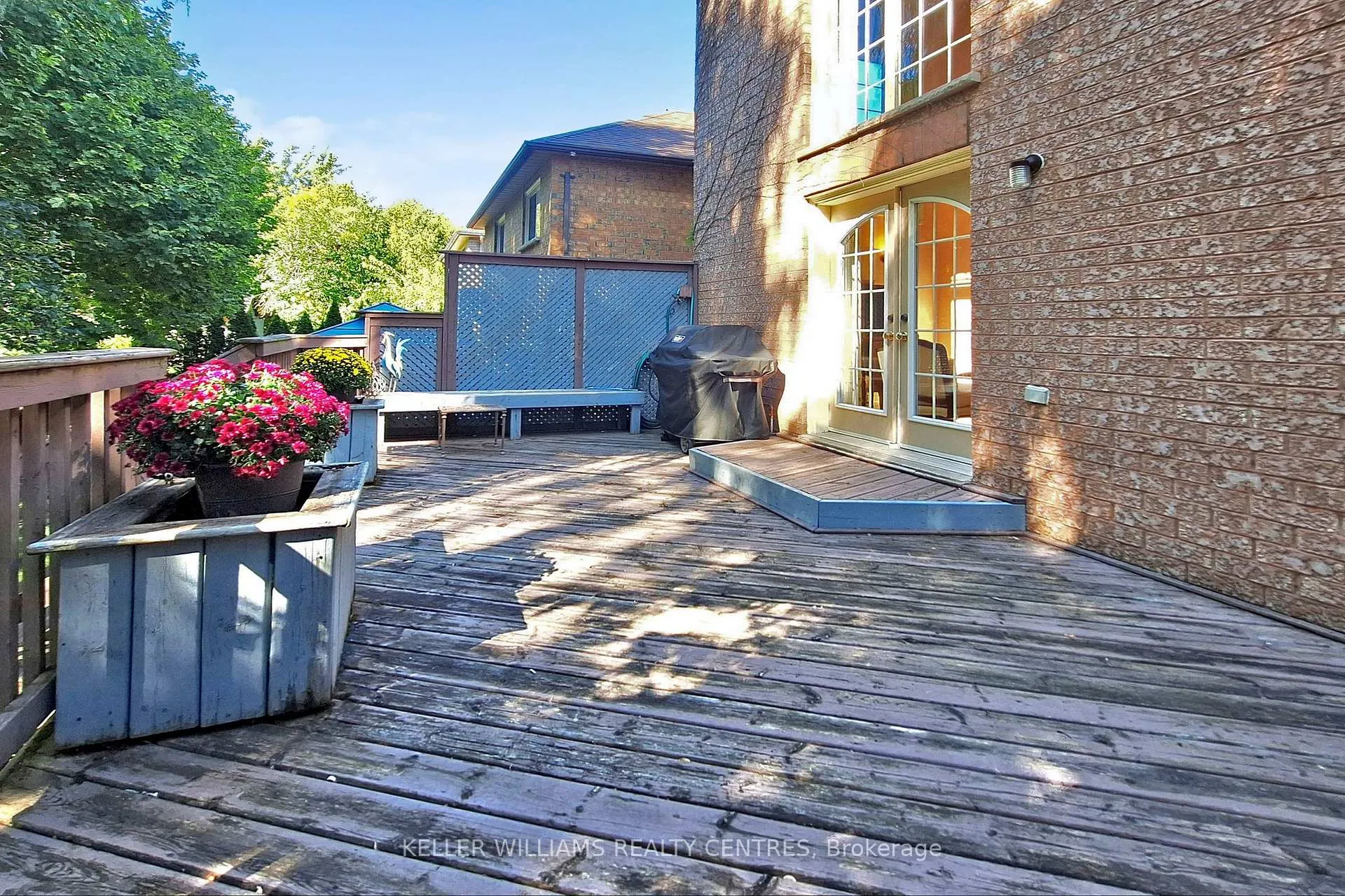 Photo 35 of 19 Stemmle Drive, Aurora, Aurora Highlands — HOMEH