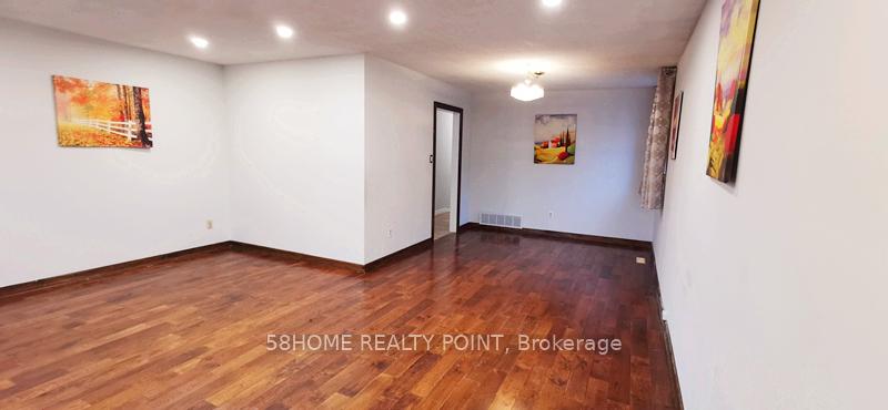 Photo 2 of Unit Main Fl, 4 Pilkington Crescent, Whitby, Pringle Creek — HOMEH