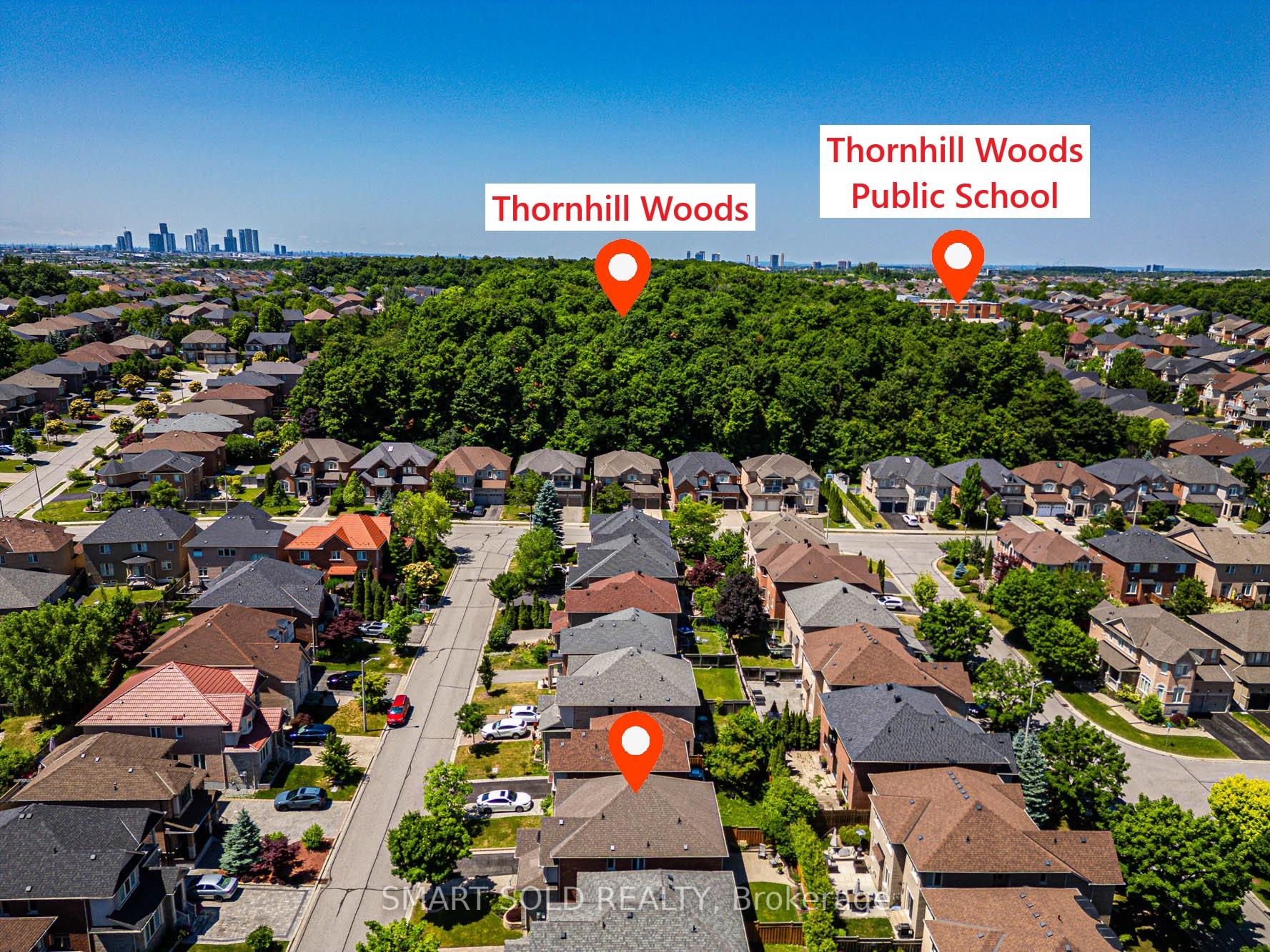 Photo 3 of 24 Burgundy Trail, Vaughan, Patterson — HOMEH