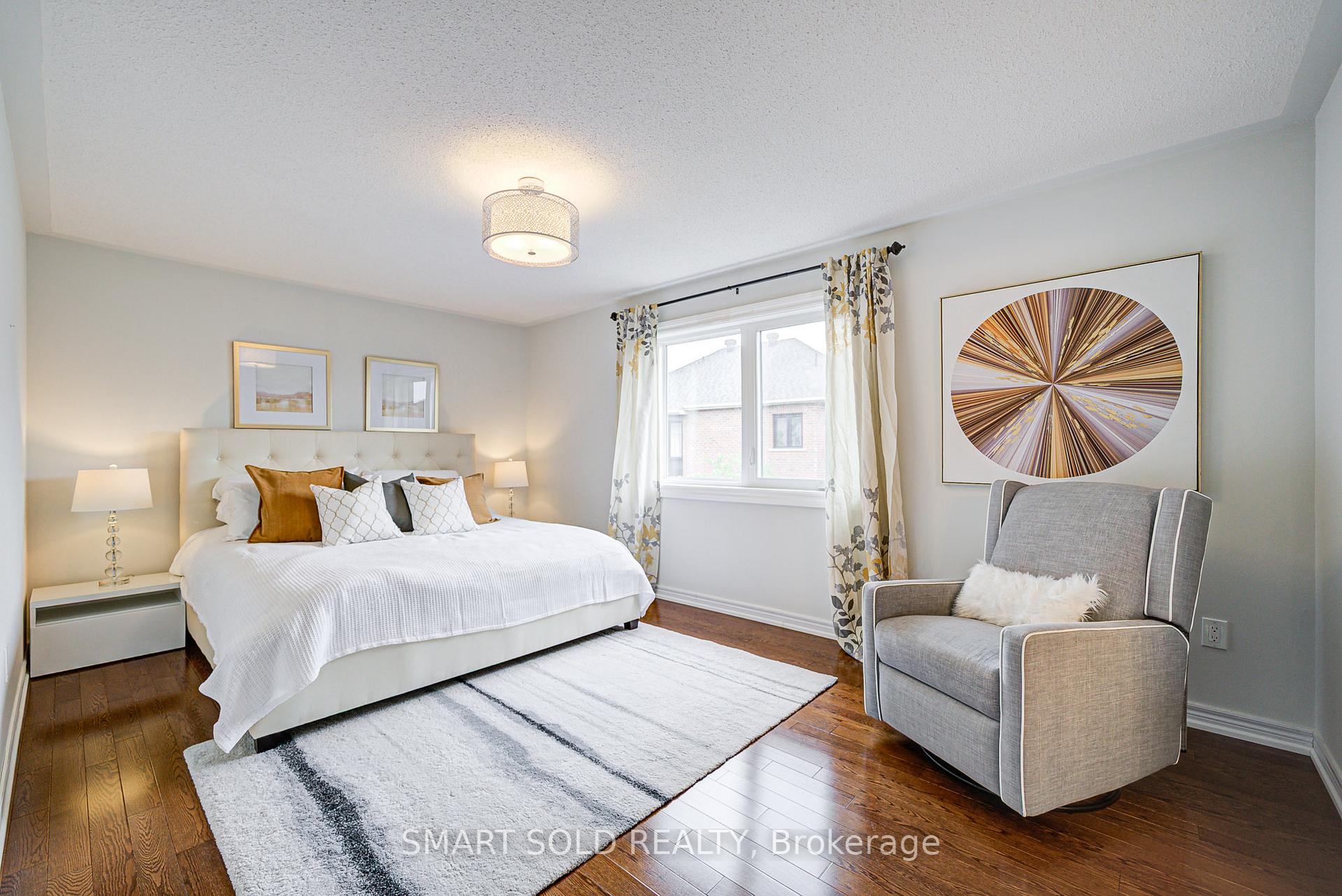 Photo 26 of 24 Burgundy Trail, Vaughan, Patterson — HOMEH