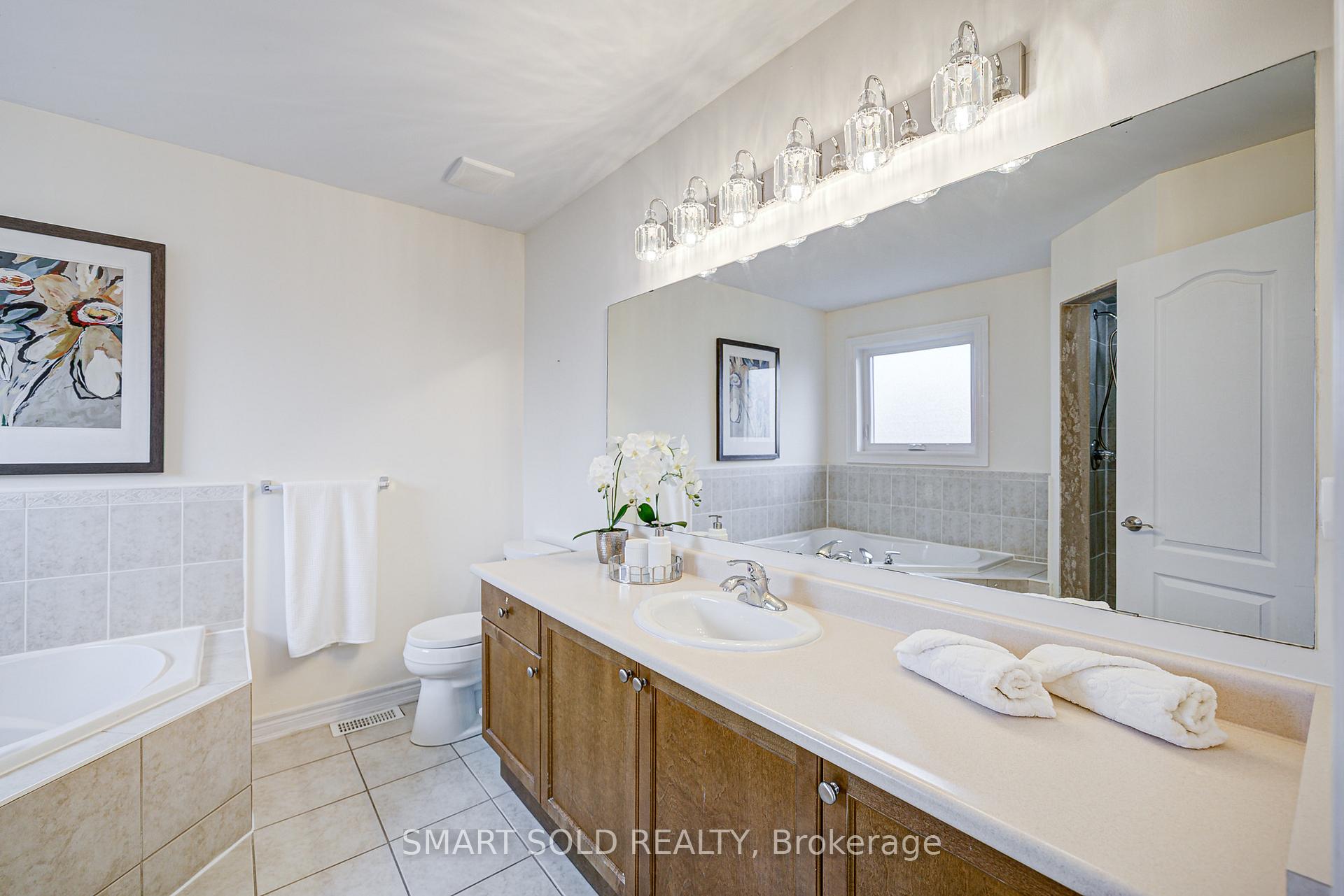 Photo 29 of 24 Burgundy Trail, Vaughan, Patterson — HOMEH