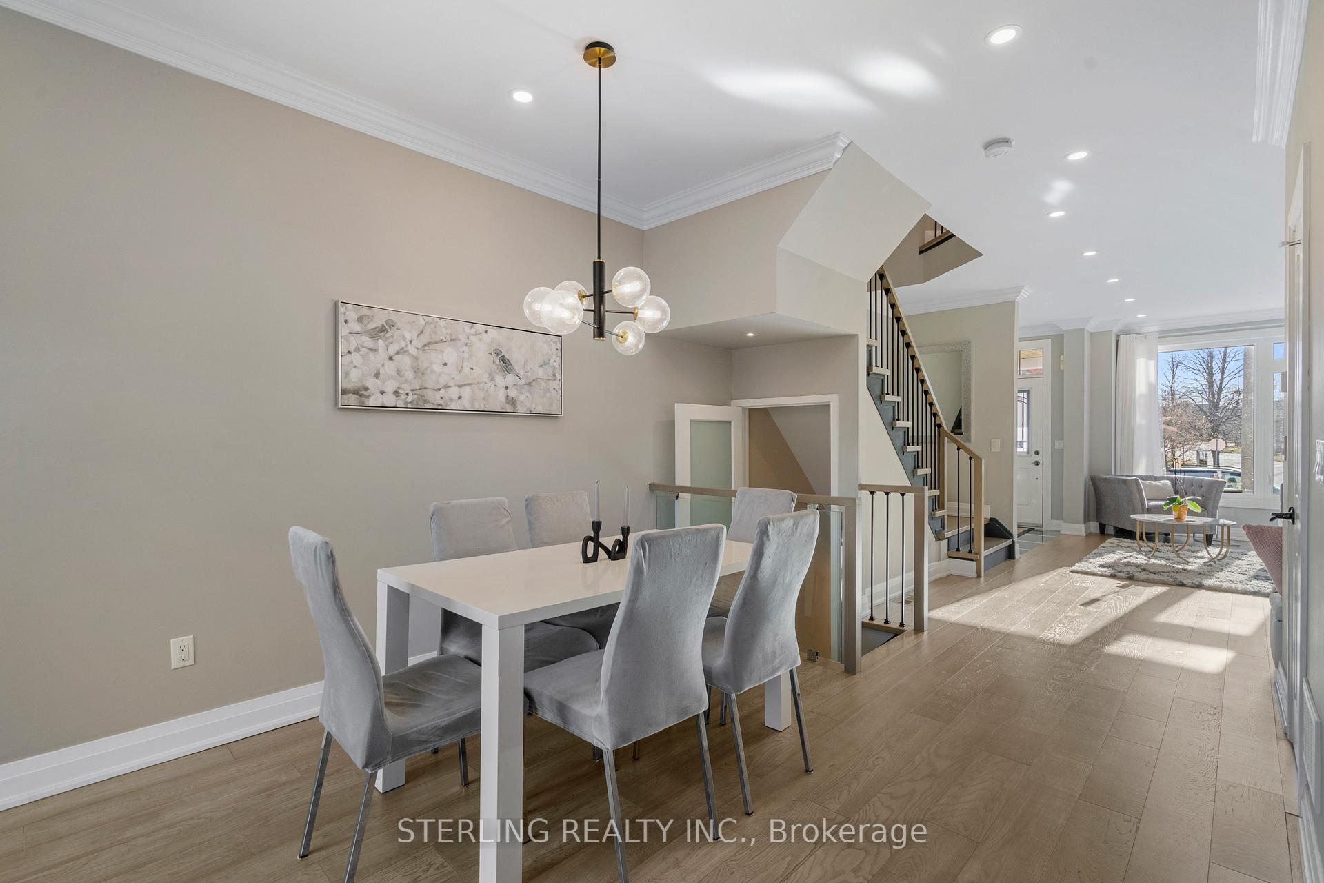 Photo 11 of 206 Bur Oak Avenue, Markham, Berczy — HOMEH