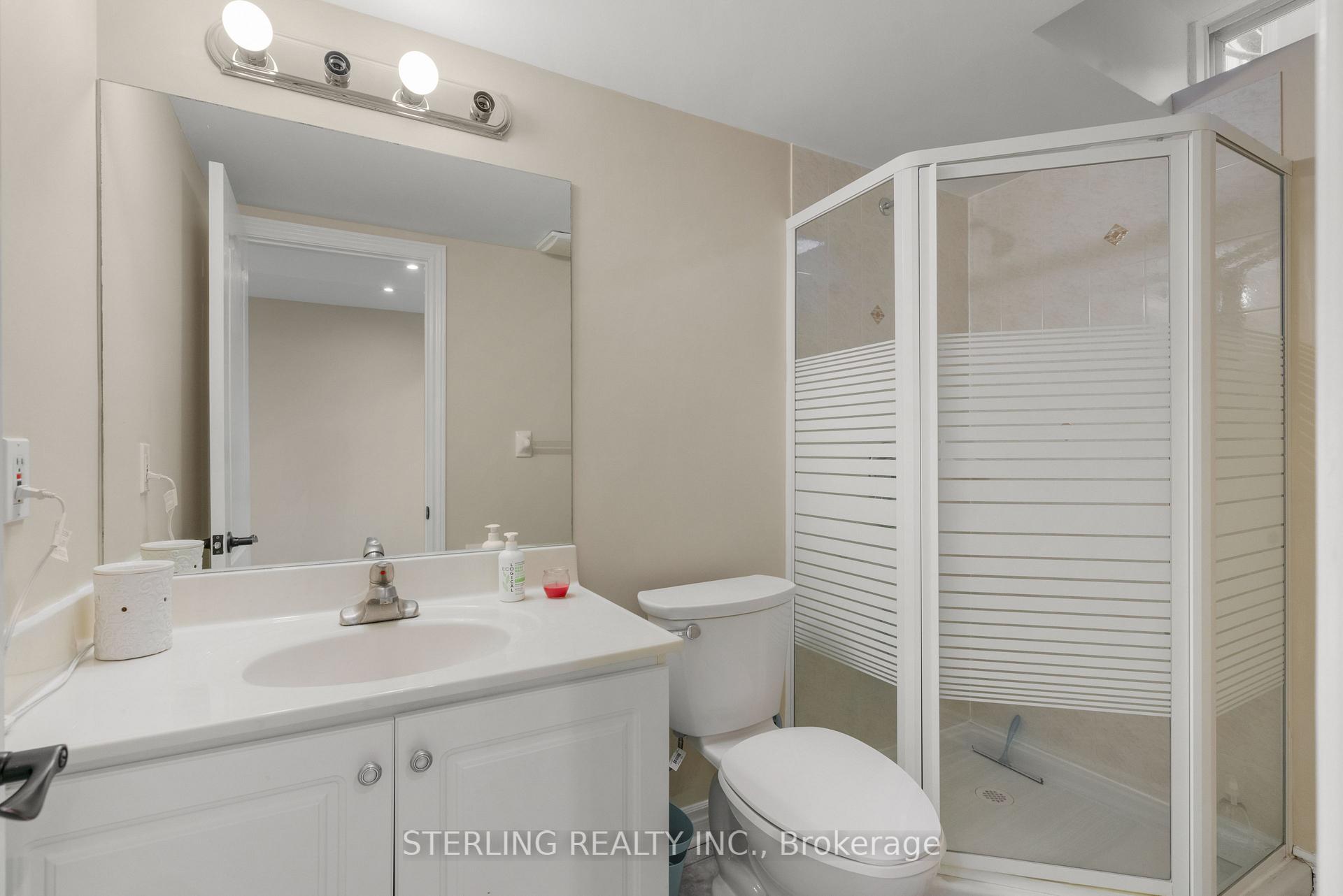 Photo 21 of 206 Bur Oak Avenue, Markham, Berczy — HOMEH