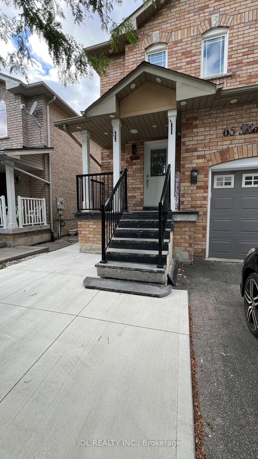 Photo 1 of 65 Blackthorn Drive, Vaughan, Maple — HOMEH