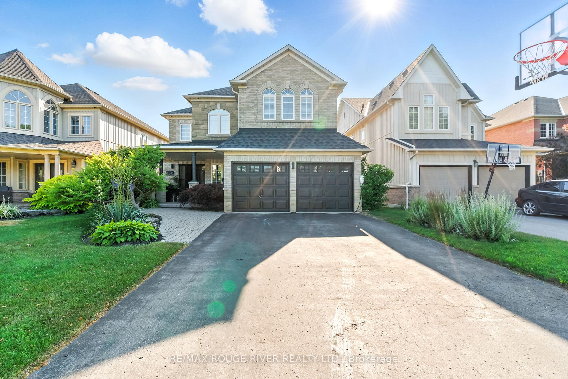 Photo 1 of 14 Mackey Drive, Whitby, Lynde Creek — HOMEH