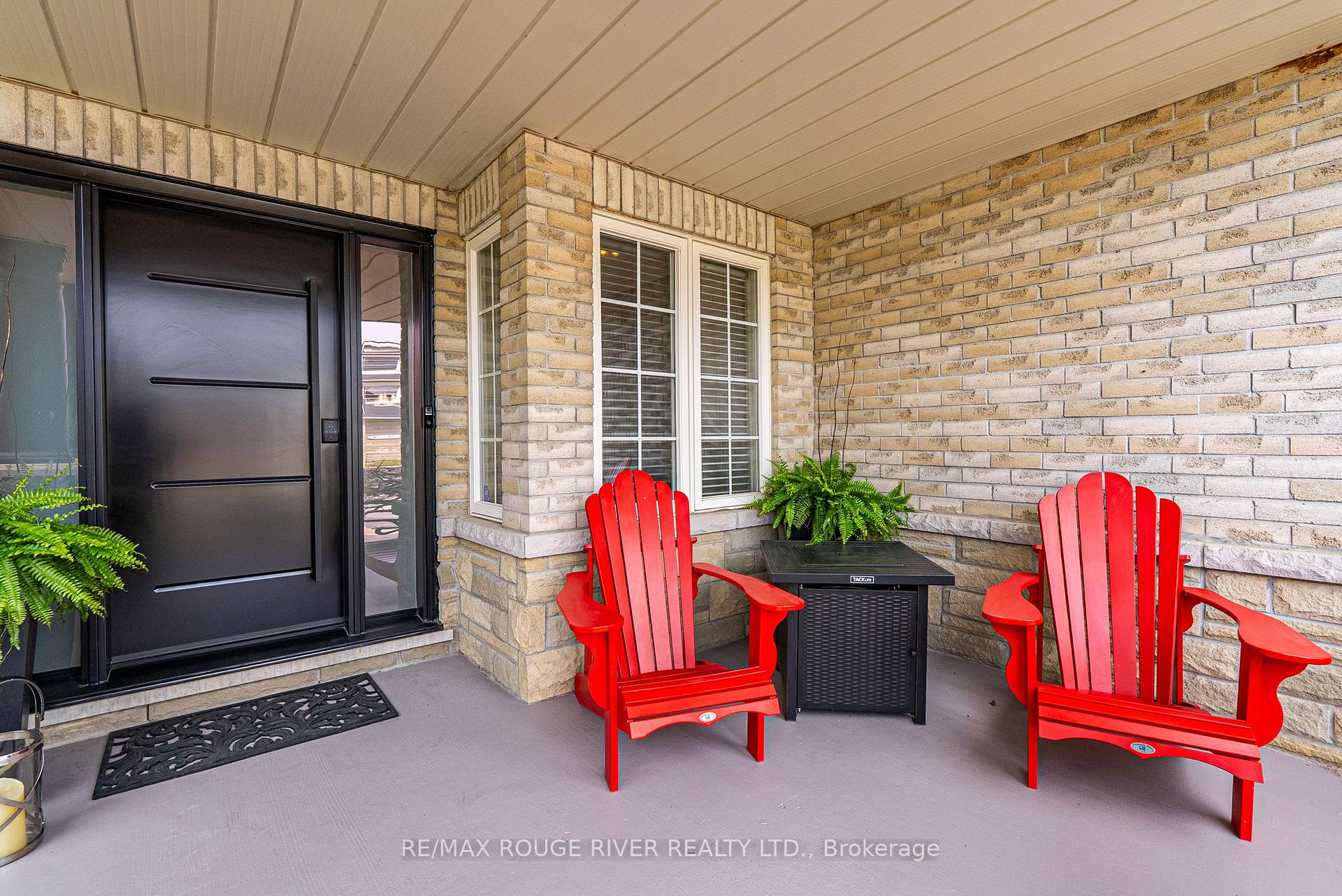 Photo 3 of 14 Mackey Drive, Whitby, Lynde Creek — HOMEH