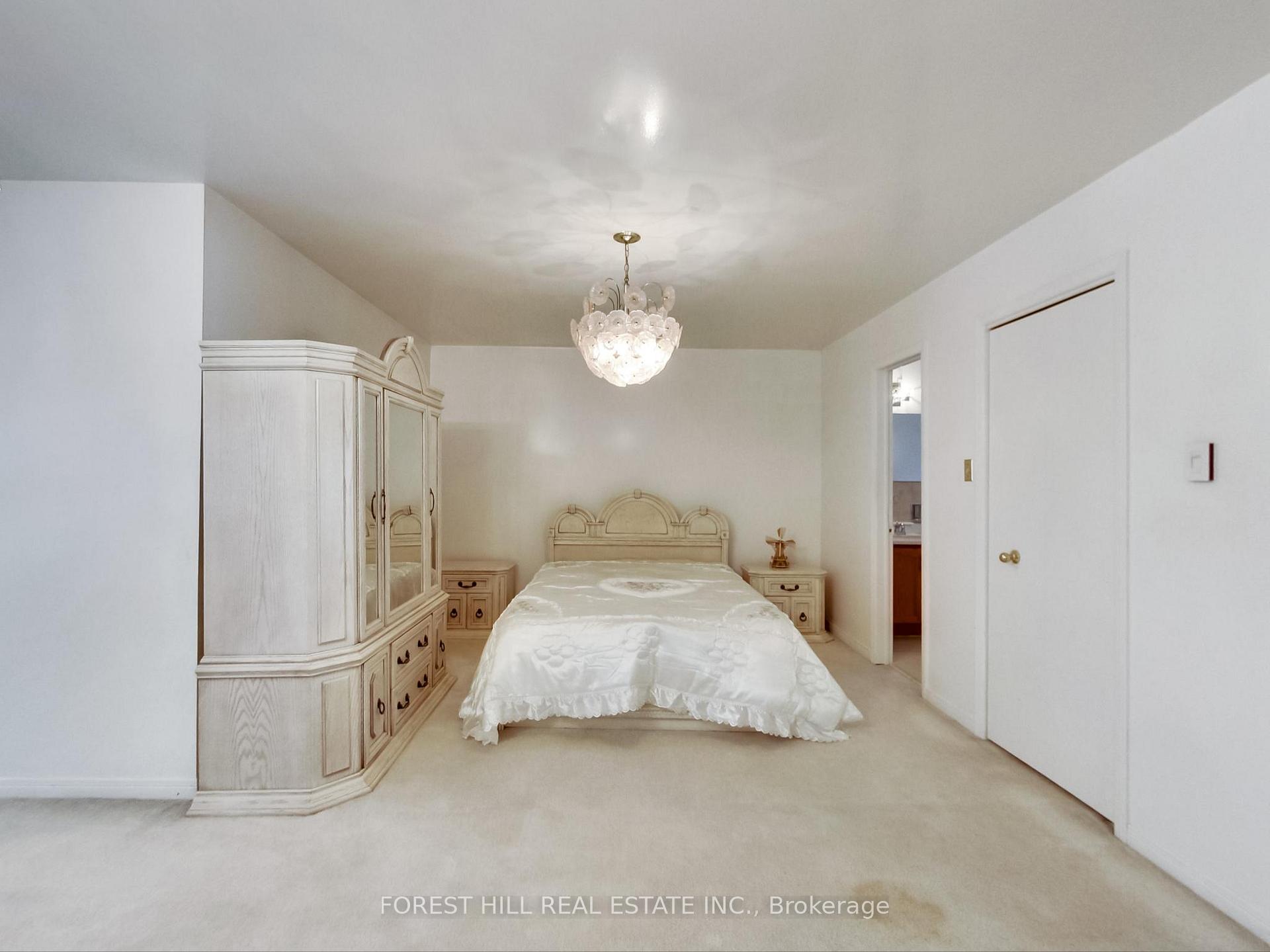 Photo 23 of 62 Adrian Crescent, Markham, Raymerville — HOMEH