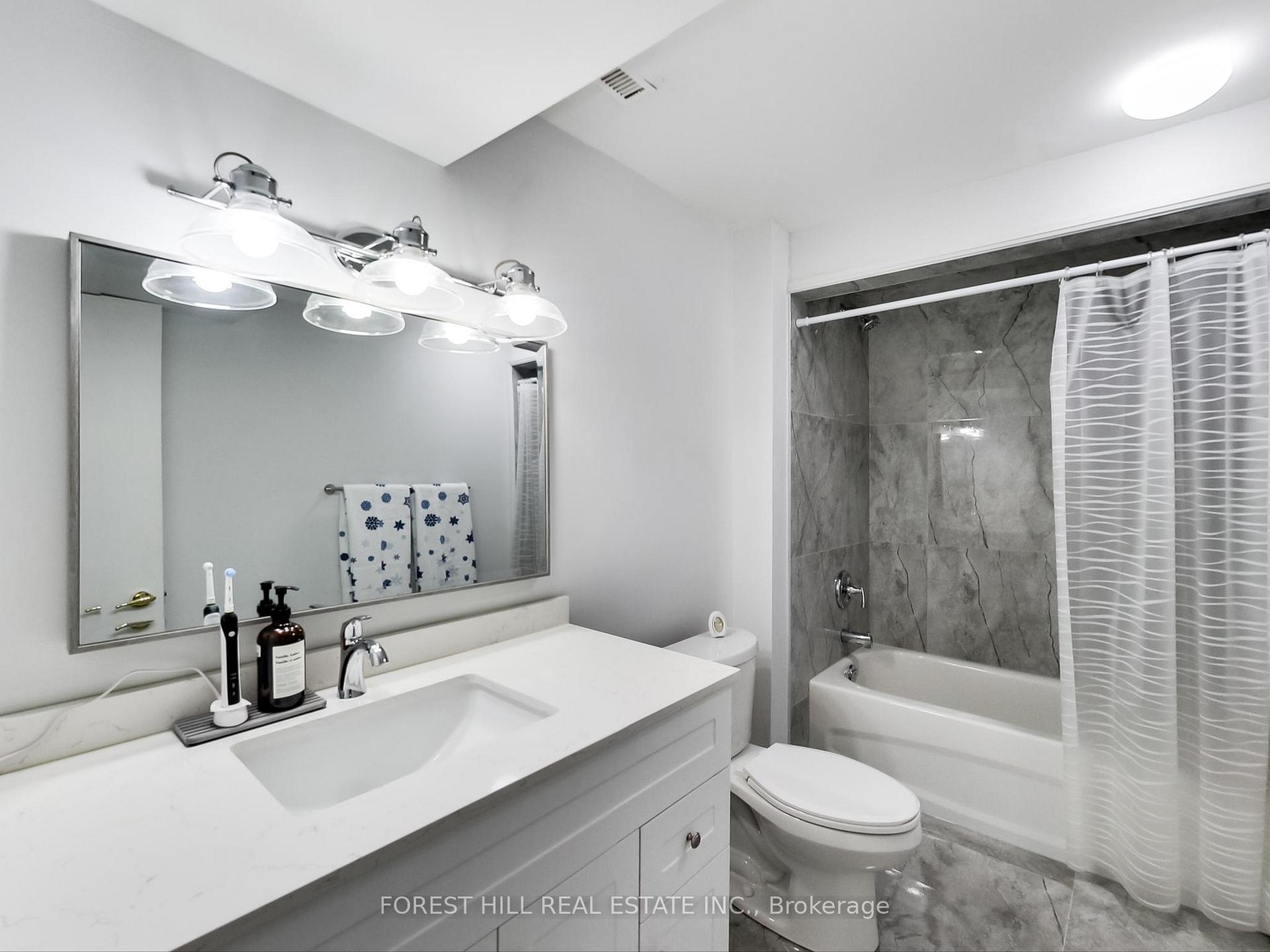 Photo 34 of 62 Adrian Crescent, Markham, Raymerville — HOMEH