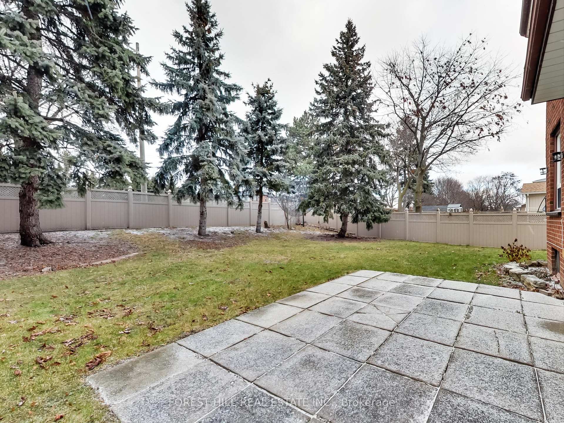 Photo 37 of 62 Adrian Crescent, Markham, Raymerville — HOMEH