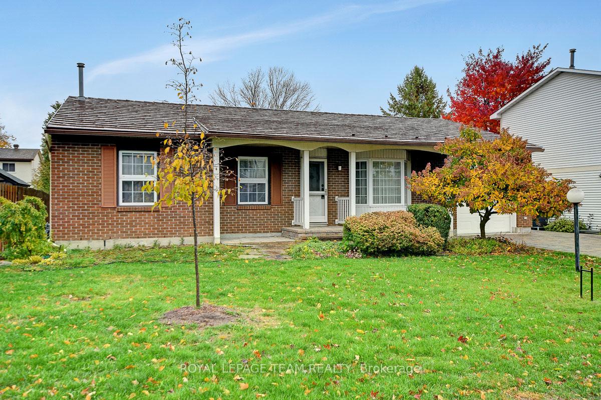 Photo 3 of 16 Barnstable Drive, Ottawa, Barrhaven - Knollsbrook — HOMEH