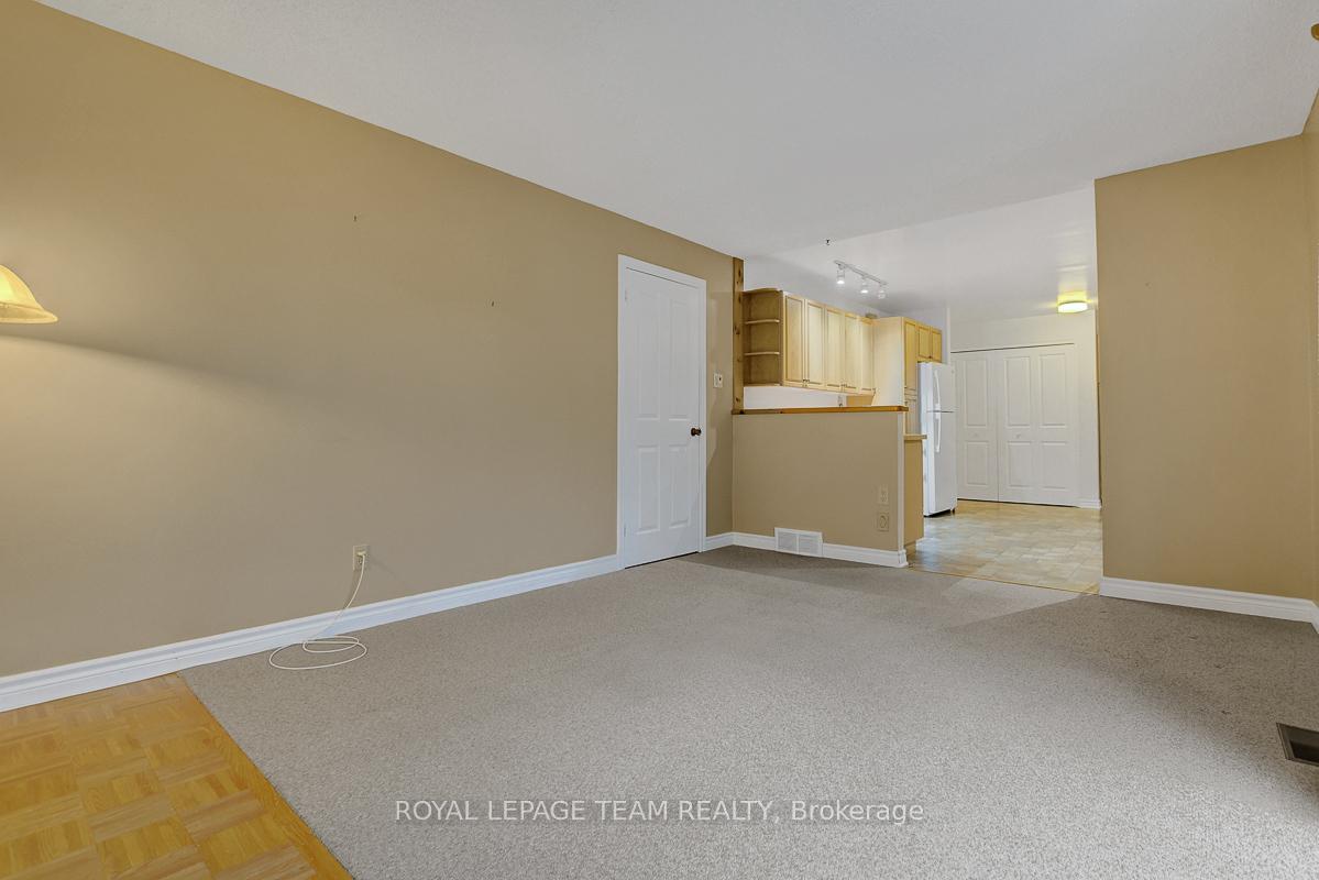 Photo 18 of 16 Barnstable Drive, Ottawa, Barrhaven - Knollsbrook — HOMEH