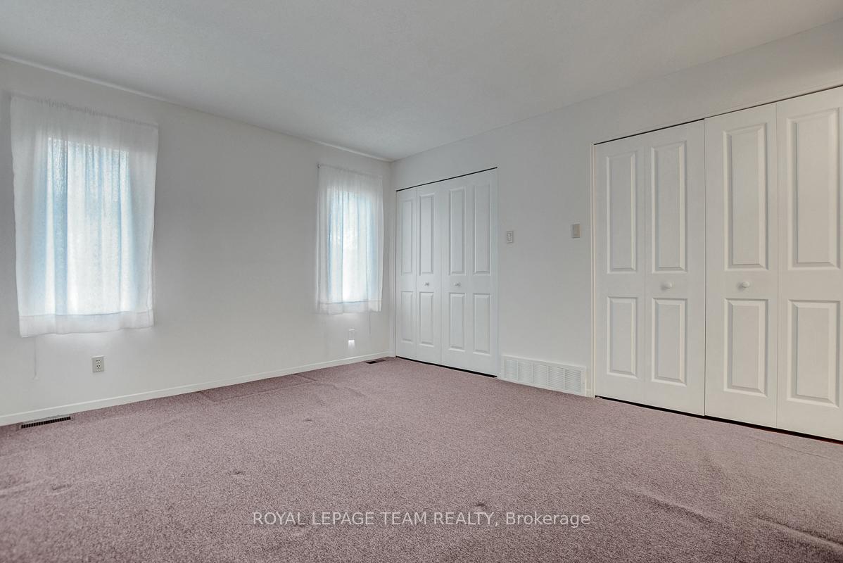 Photo 23 of 16 Barnstable Drive, Ottawa, Barrhaven - Knollsbrook — HOMEH