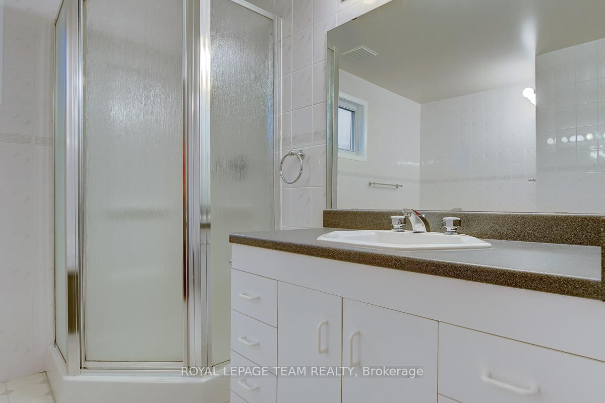 Photo 24 of 16 Barnstable Drive, Ottawa, Barrhaven - Knollsbrook — HOMEH