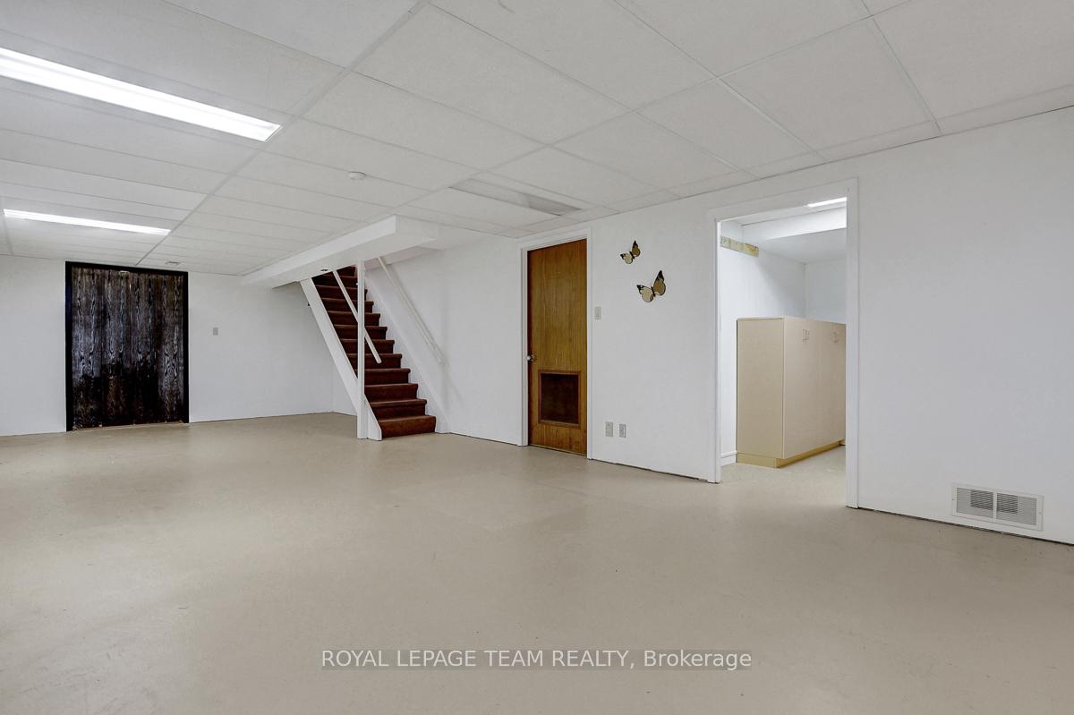 Photo 33 of 16 Barnstable Drive, Ottawa, Barrhaven - Knollsbrook — HOMEH