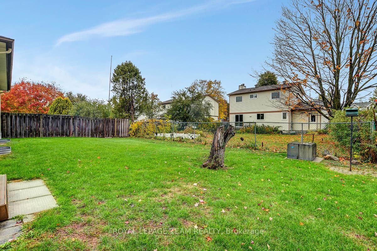 Photo 41 of 16 Barnstable Drive, Ottawa, Barrhaven - Knollsbrook — HOMEH
