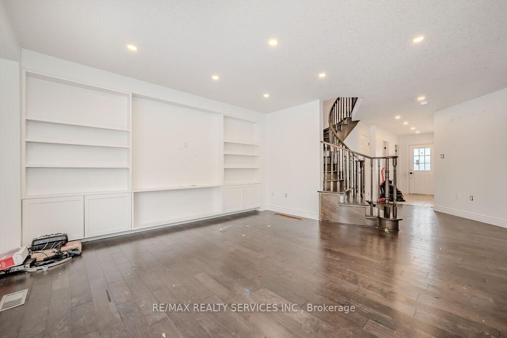 Photo 5 of 34 Andover Drive, Woolwich — HOMEH
