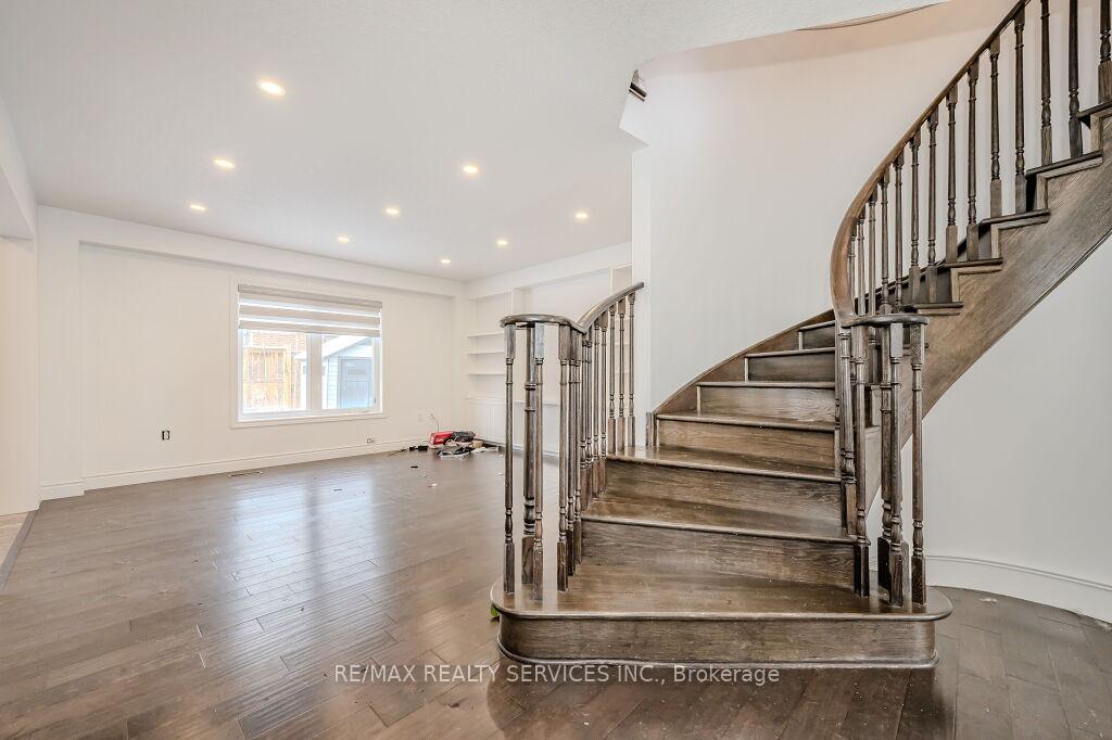 Photo 6 of 34 Andover Drive, Woolwich — HOMEH