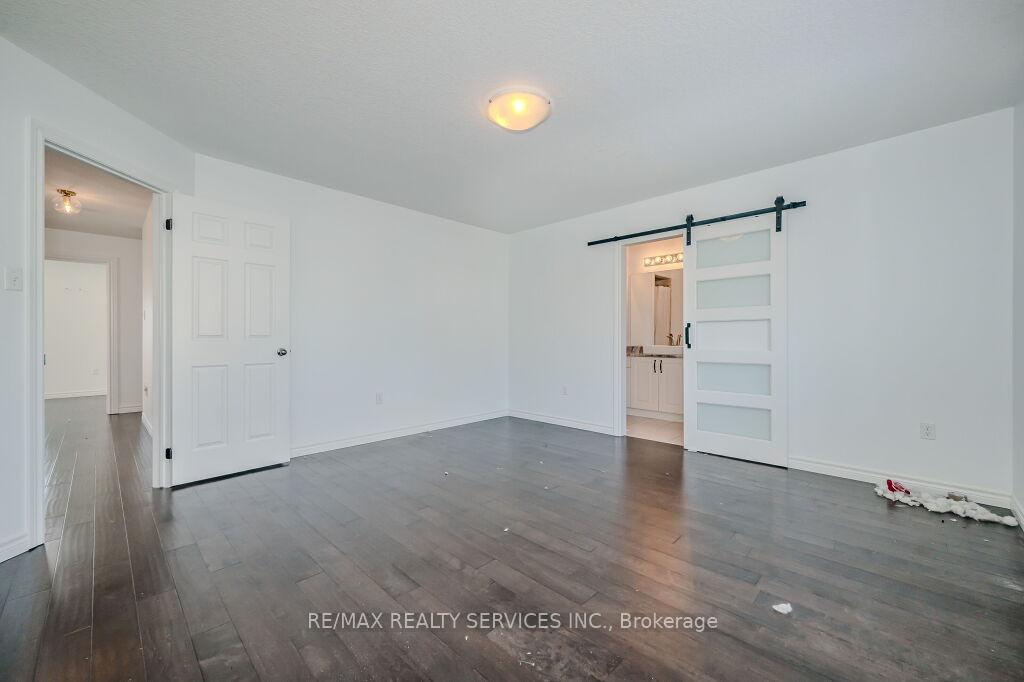 Photo 16 of 34 Andover Drive, Woolwich — HOMEH