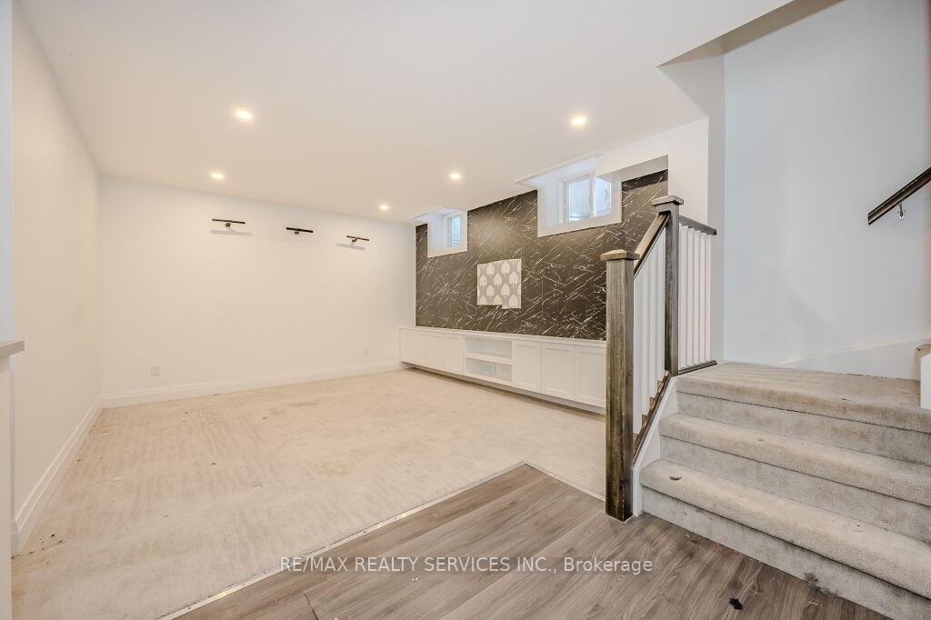 Photo 30 of 34 Andover Drive, Woolwich — HOMEH