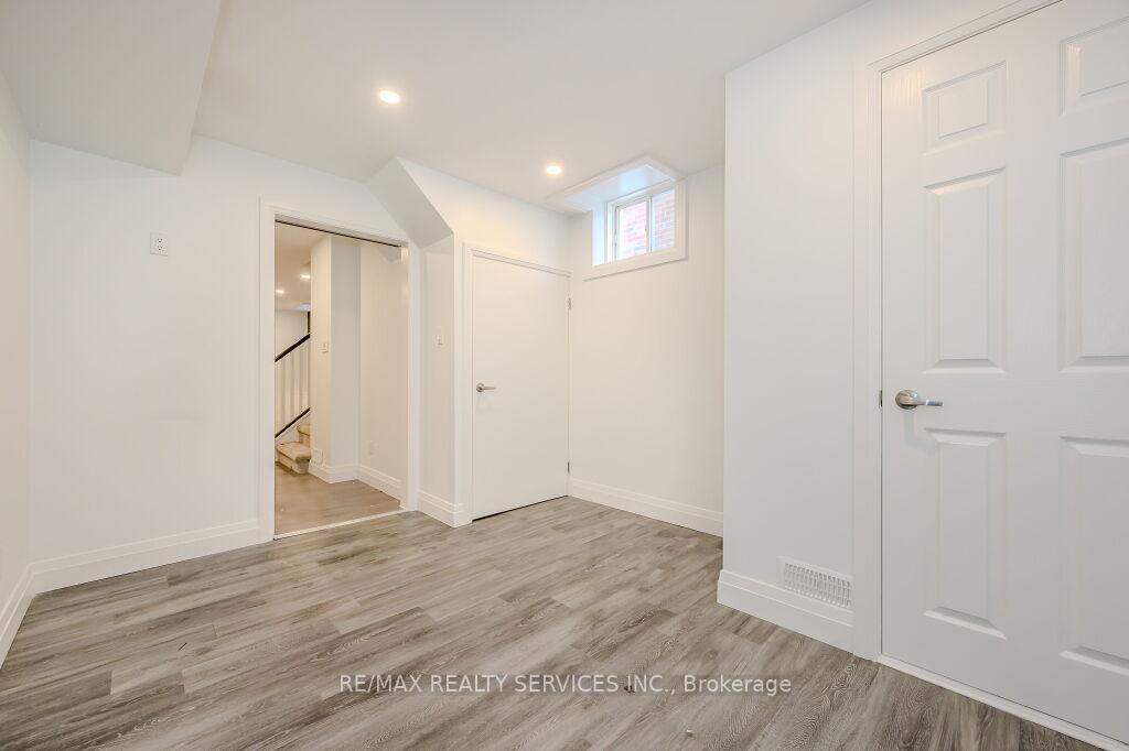 Photo 34 of 34 Andover Drive, Woolwich — HOMEH