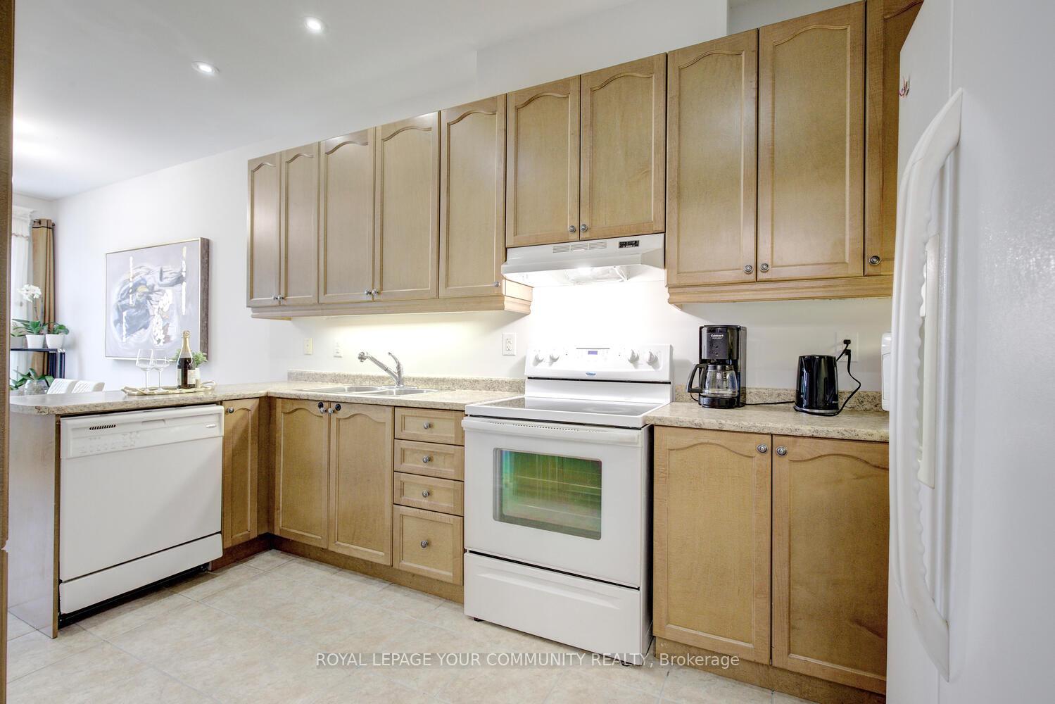 Photo 24 of 24 Mill River Drive, Vaughan, Patterson — HOMEH
