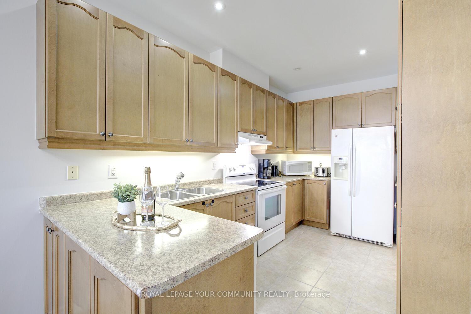 Photo 26 of 24 Mill River Drive, Vaughan, Patterson — HOMEH