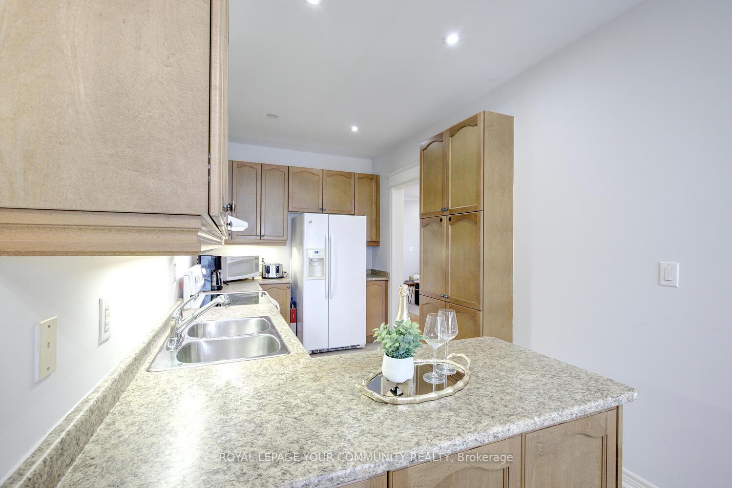 Photo 27 of 24 Mill River Drive, Vaughan, Patterson — HOMEH