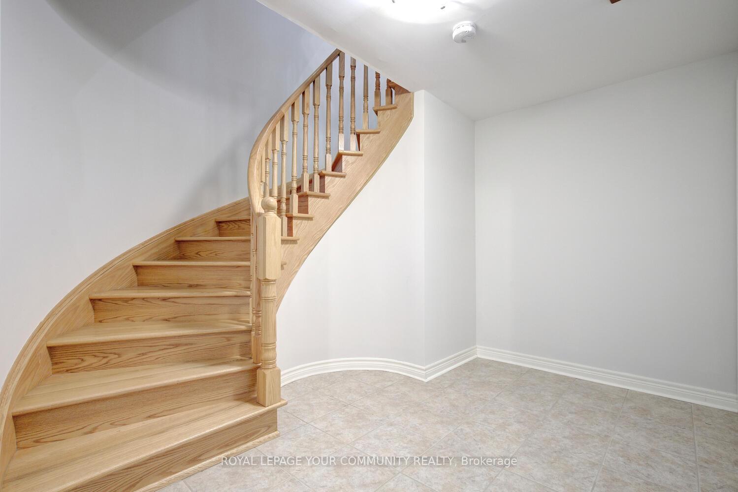 Photo 43 of 24 Mill River Drive, Vaughan, Patterson — HOMEH
